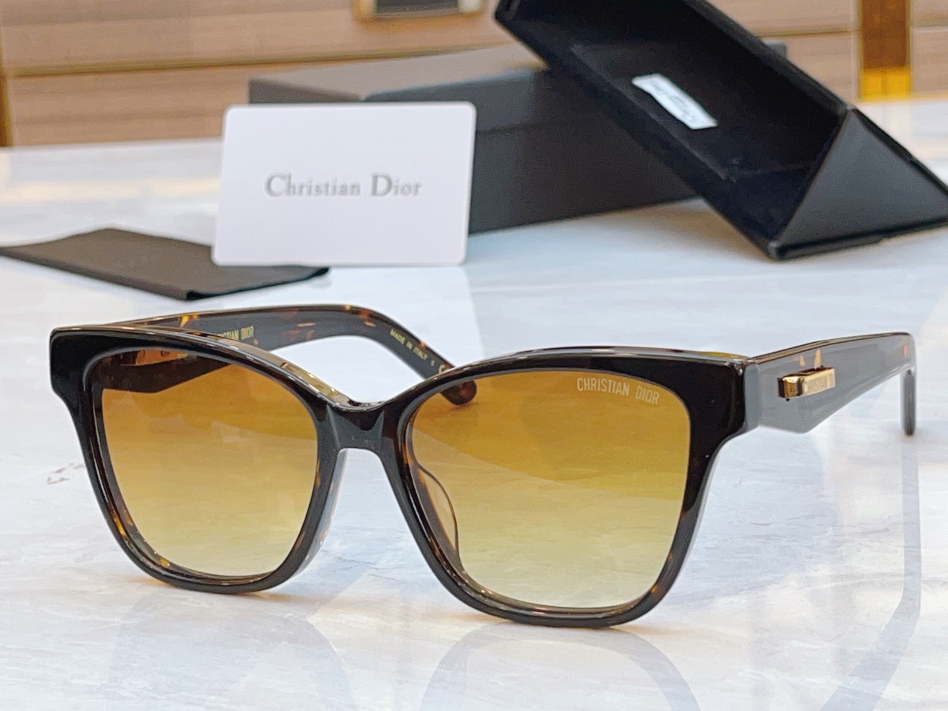 NO:373954,,【DIO*】Di*Ao new sunglasses, MODELDIORCDIORO S4I, SIZE53-port 16-140 glasses sunglasses, glasses, dior19860909,【DIO*】迪*奥新款太阳镜, MODELDIORCDIORO S4I,SIZE53口16-140眼镜墨镜太阳镜,眼镜,dior,glasses