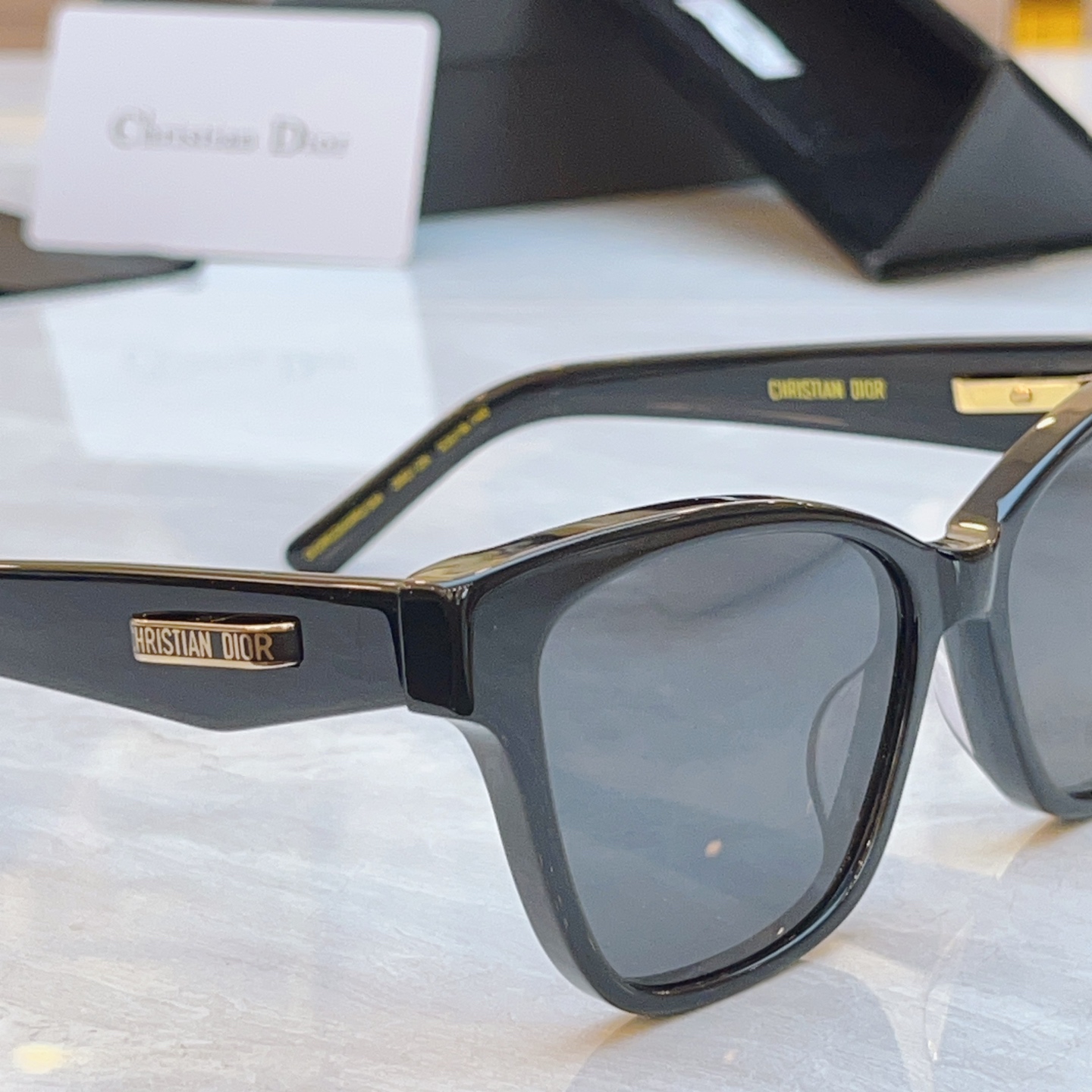 ，【DIO* 】迪*奥新款太阳镜，MODEL：DIORCDIORO S4I，SIZE：53口16-140