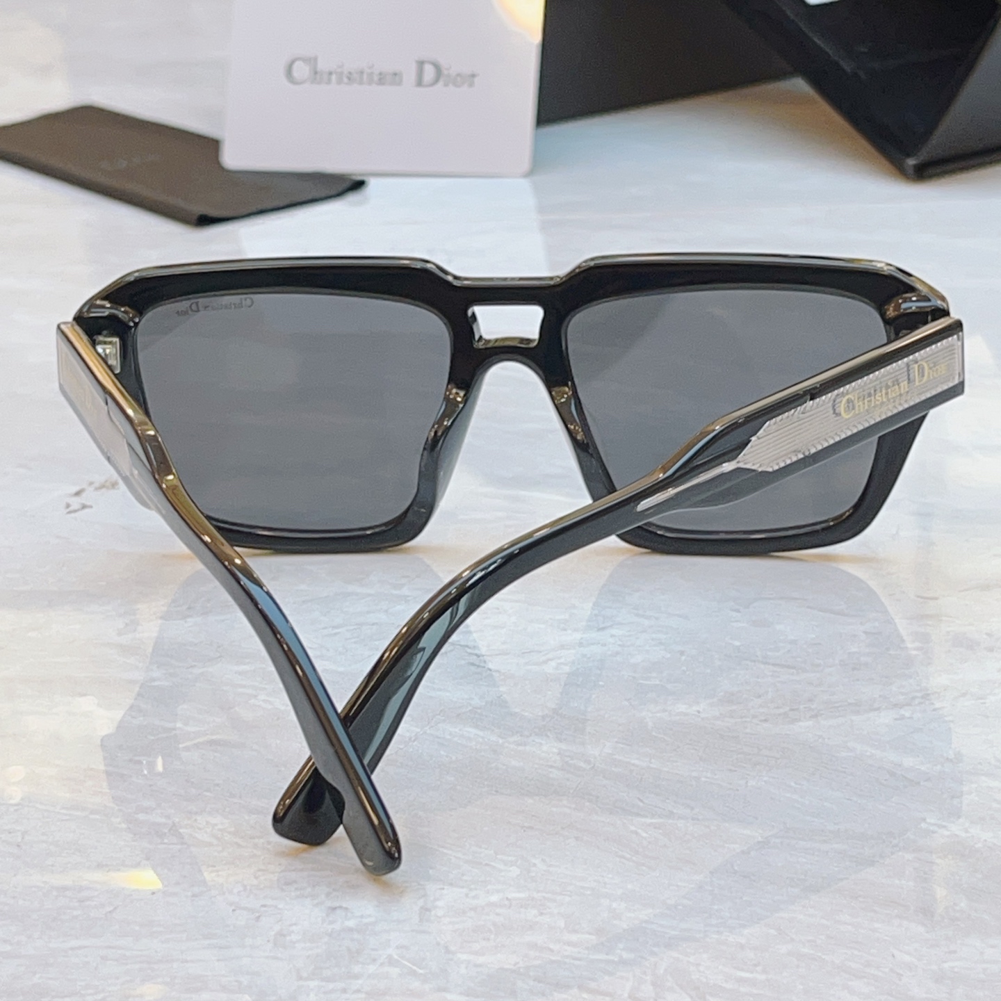 ，【DIO* 】迪*奥新款太阳镜，MODEL：Chrisrian DIOR LabeIR2F，SIZE：