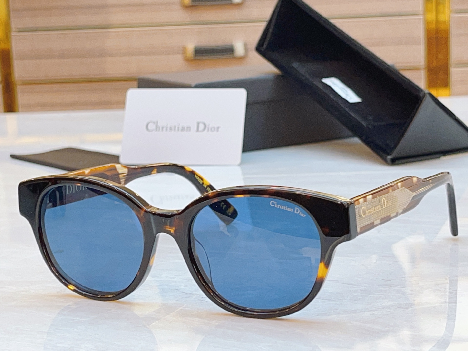 NO:373967,,【DIO*】Di*Ao new sunglasses, MODELChrisrian DIOR LabeI R1F, SIZE53-hole 19-145 glasses sunglasses, glasses, dior19860909,【DIO*】迪*奥新款太阳镜, MODELChrisrian DIOR LabeI R1F,SIZE53口19-145眼镜墨镜太阳镜,眼镜,dior,glasses