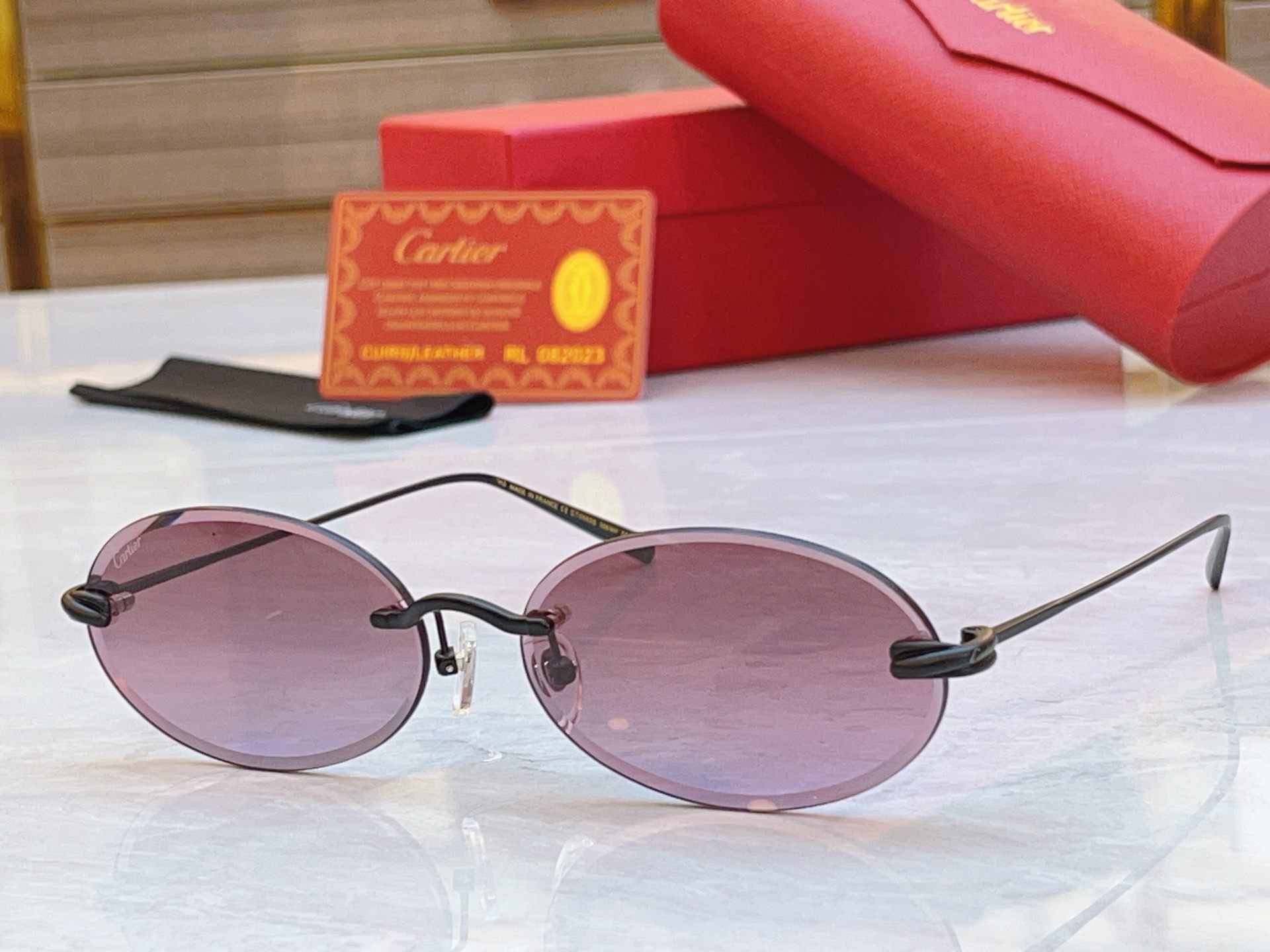 太阳 变色，【CARTIE*】卡地*亚新款太阳镜，CT0565S，size 58口17-140