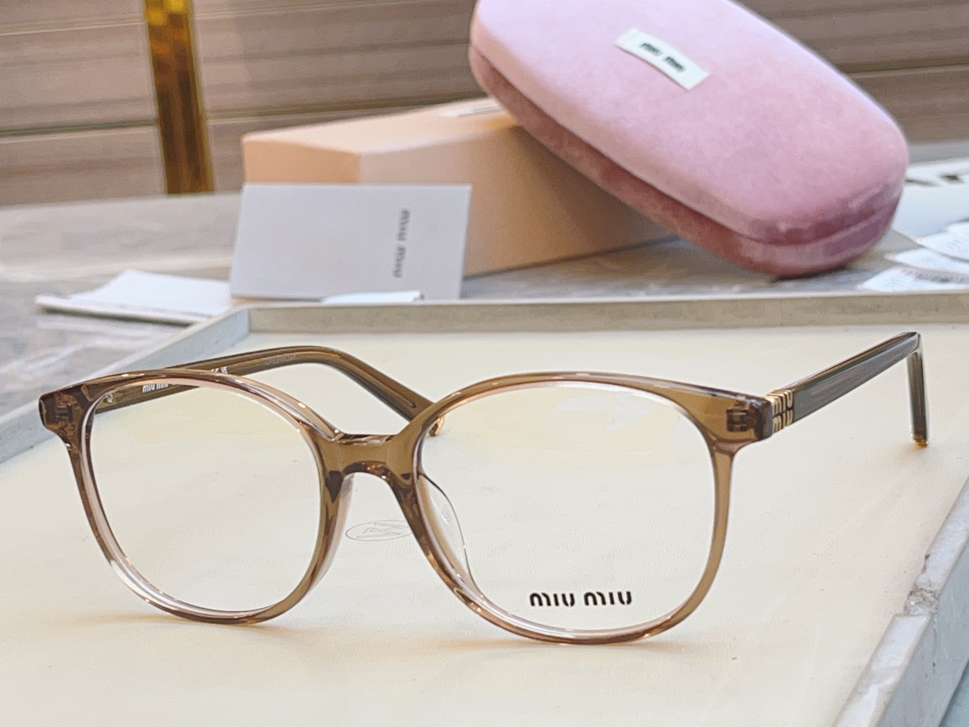 NO:374018,,【MIUMI*】Miao*Miao's new glasses frame, Mod: VMU 03W, SIZE: 53-port 17-140 glasses sunglasses sunglasses, glasses, miumiu19860909,【MIUMI*】缪*缪新款眼镜架,Mod: VMU 03W,SIZE:53口17-140眼镜墨镜太阳镜,眼镜,miumiu,glasses