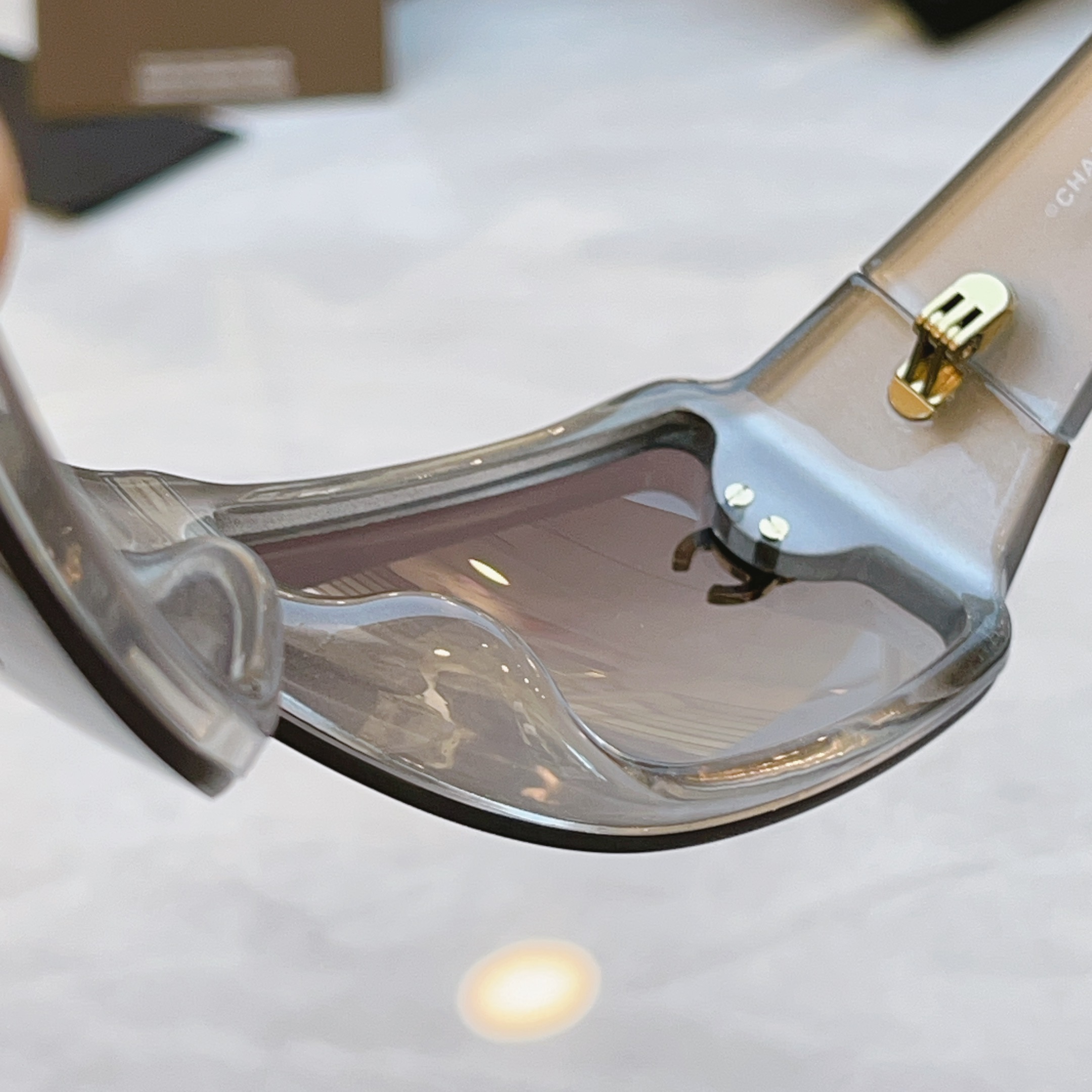 ，【CHAN*】香奈*儿新款太阳镜，
MODEL：5088-B，SIZE：120