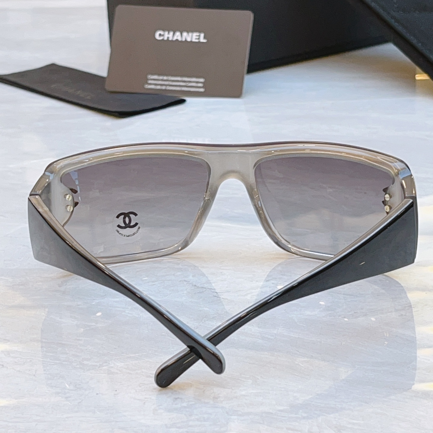 ，【CHAN*】香奈*儿新款太阳镜，
MODEL：5088-B，SIZE：120