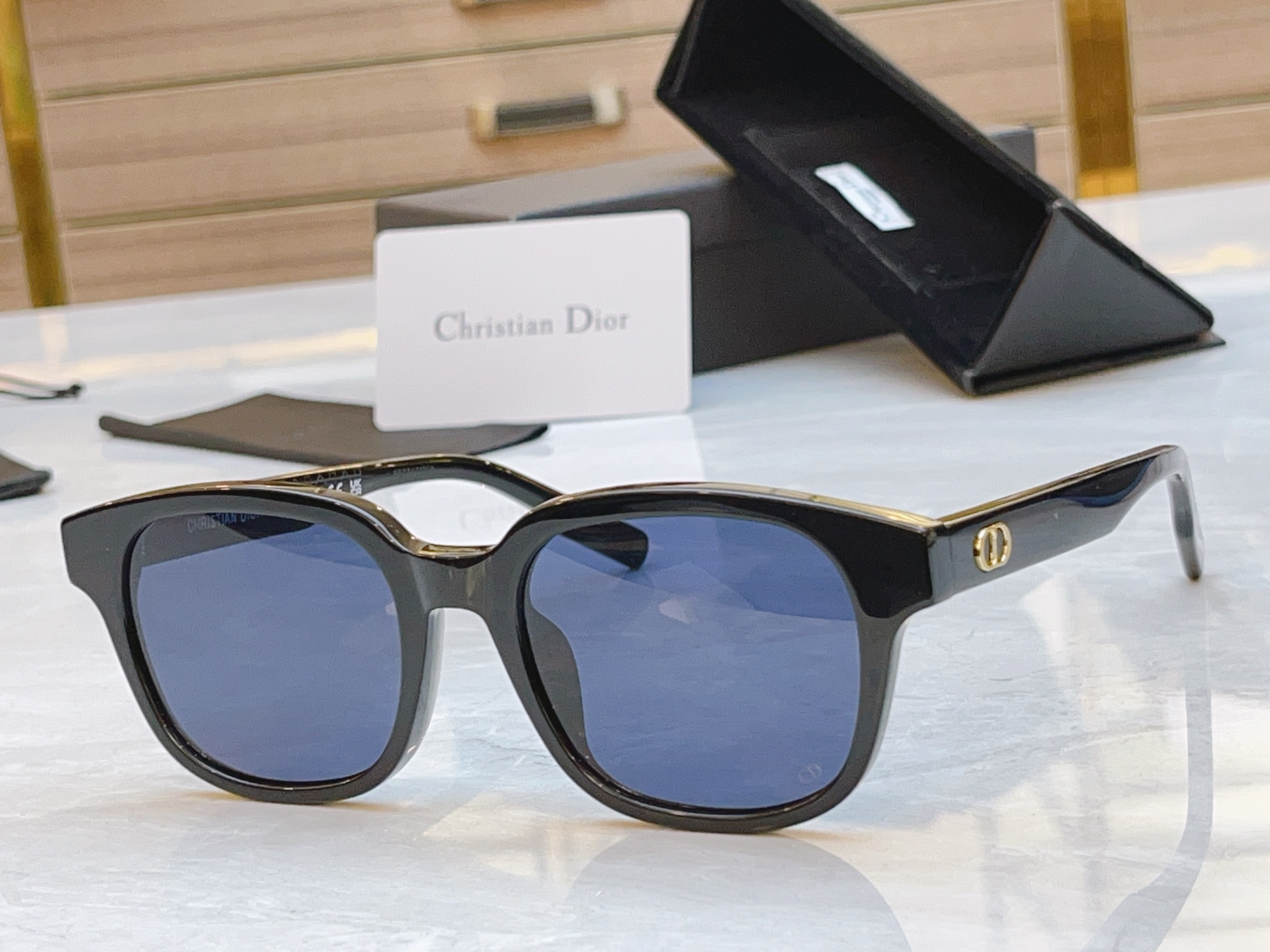 ，【DIO* 】迪*奥新款太阳镜，MODEL：CDMidnight S4I，SIZE：52口21-145