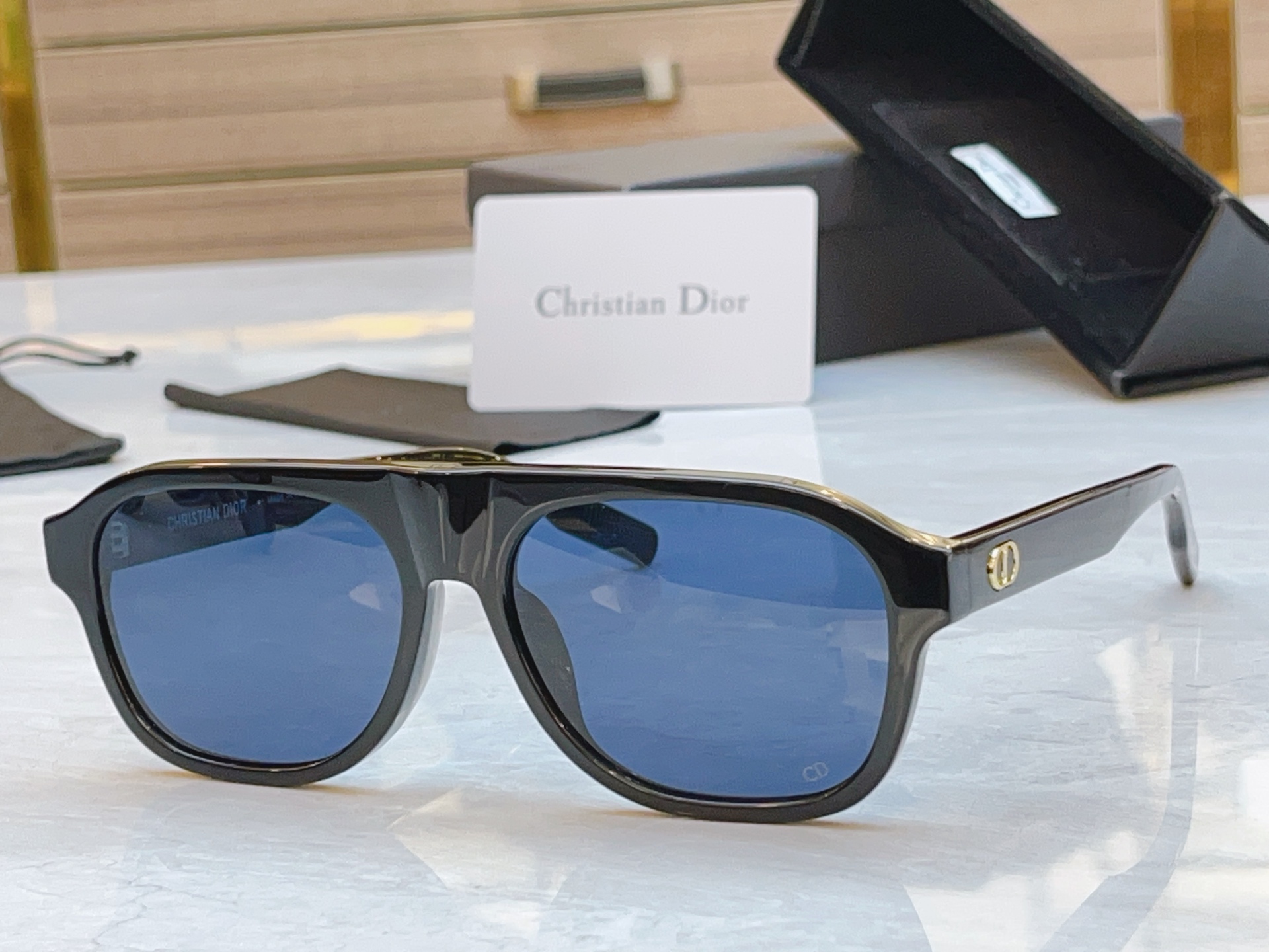 ，【DIO* 】迪*奥新款太阳镜，MODEL：CDMidnight A1F，SIZE：55口17-145