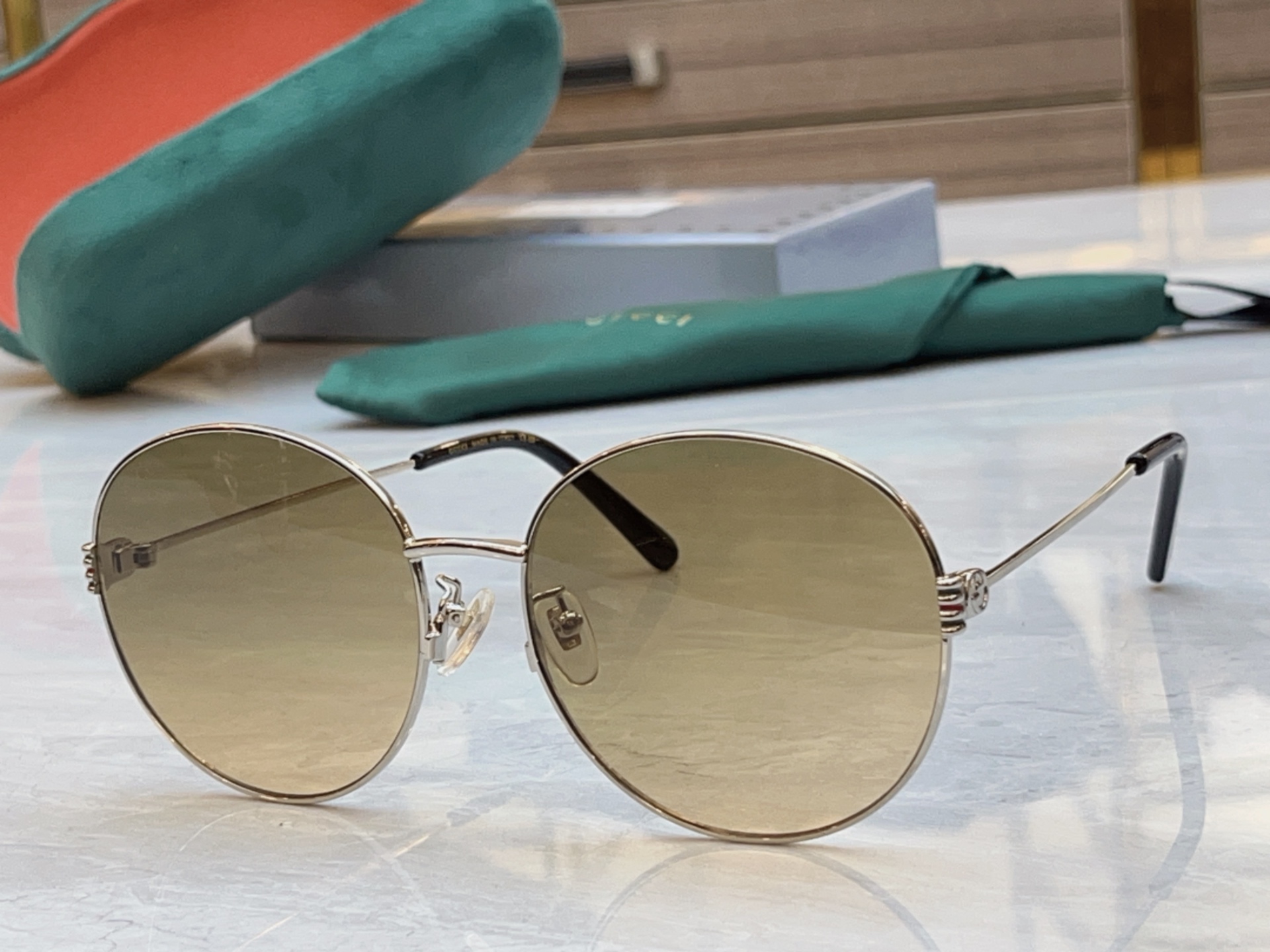 ，【GUCC*】古*驰新款太阳镜，GG1280，SIZE:53口22-145