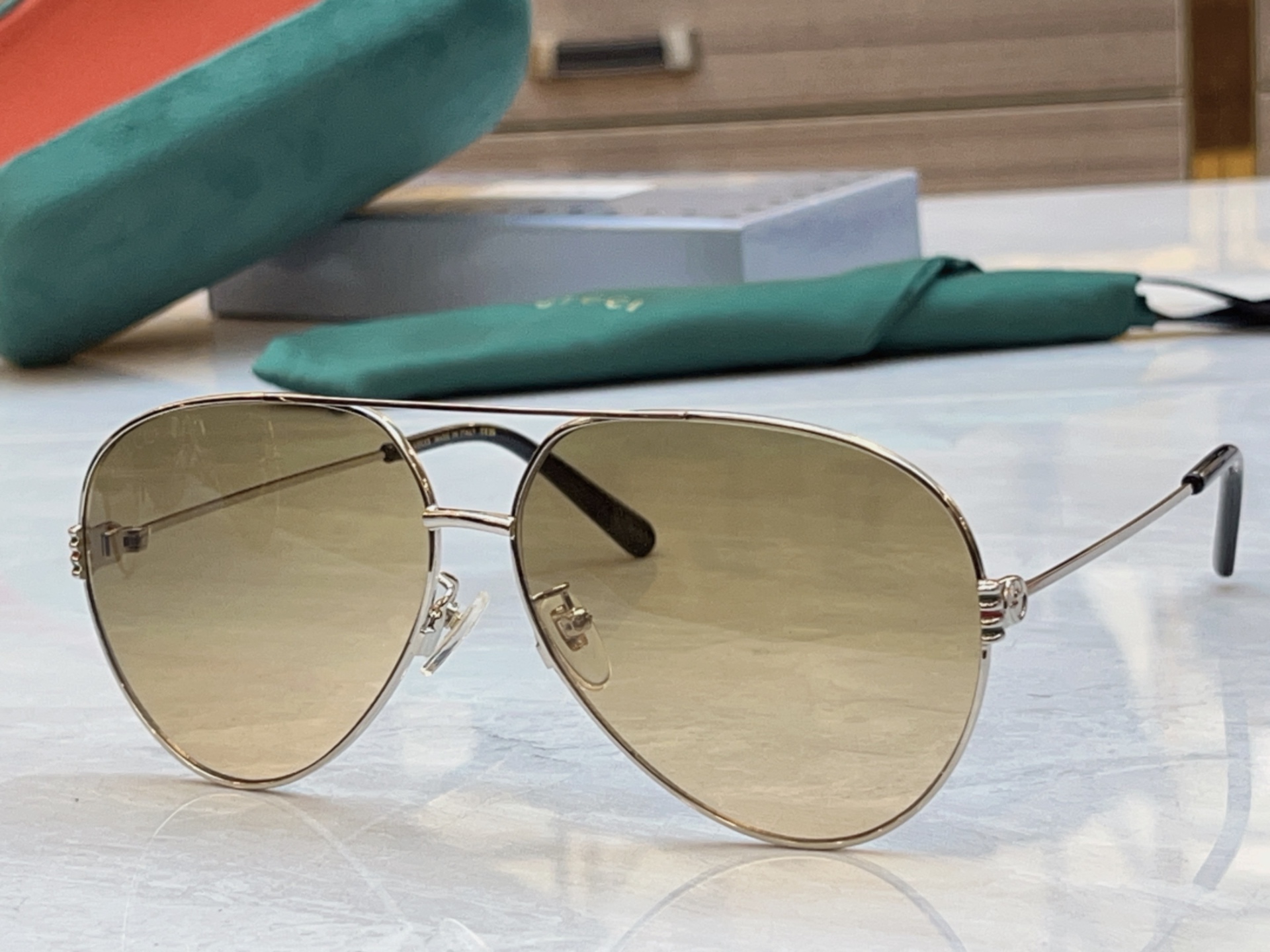 ，【GUCC*】古*驰新款太阳镜，GG1281，SIZE:62口17-145