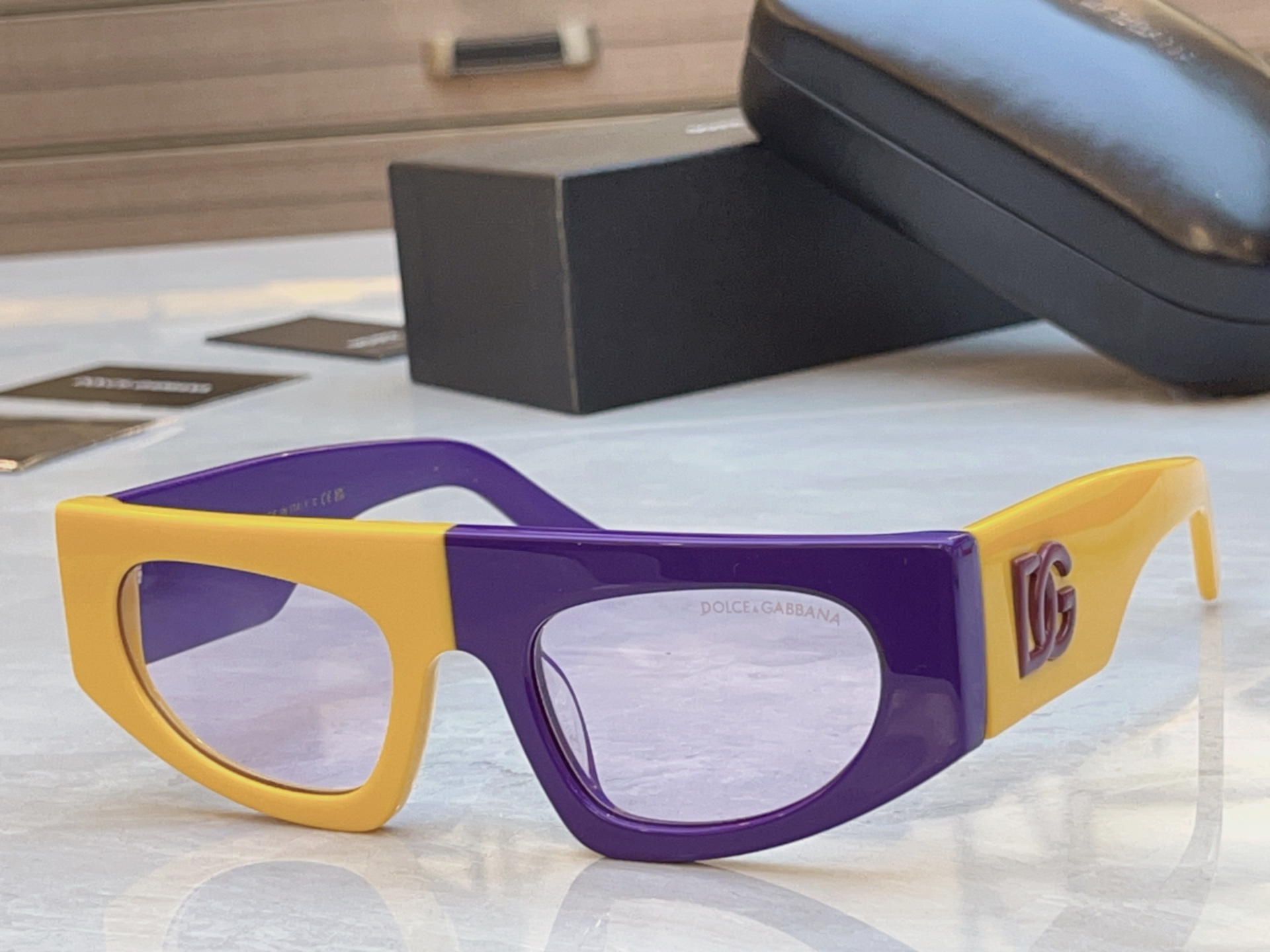 ，【DOLCE & GABBAN*】D*G新款太阳镜，MODEL：DX4004，SIZE：52口21-1