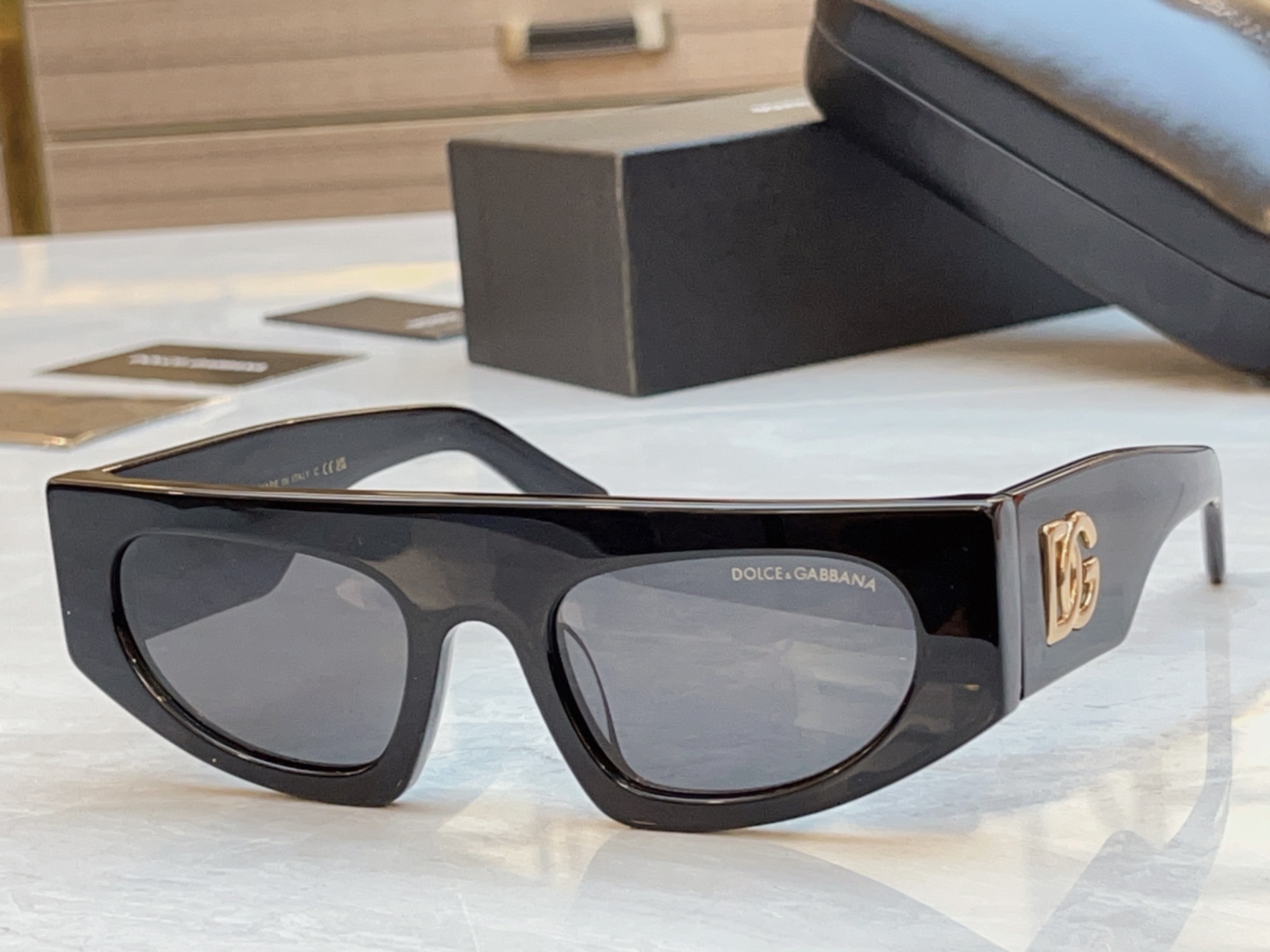 ，【DOLCE & GABBAN*】D*G新款太阳镜，MODEL：DX4004，SIZE：52口21-1