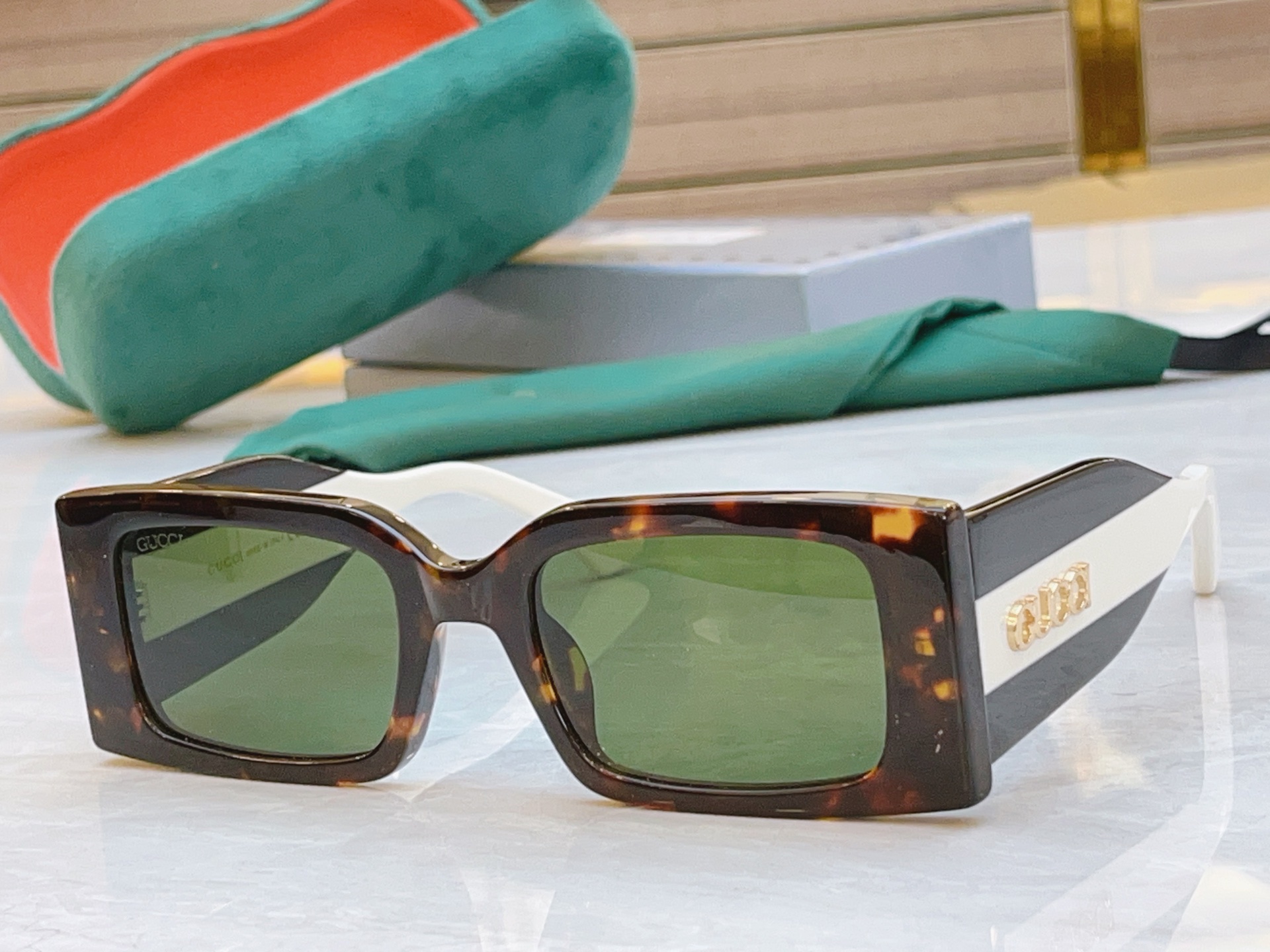 NO:374814,,【GUCC*】Gu*Ci new sunglasses, GG1860S, SIZE: 53-mouth 22-145 glasses sunglasses, glasses, gucci19860909,【GUCC*】古*驰新款太阳镜,GG1860S,SIZE:53口22-145眼镜墨镜太阳镜,眼镜,gucci,glasses