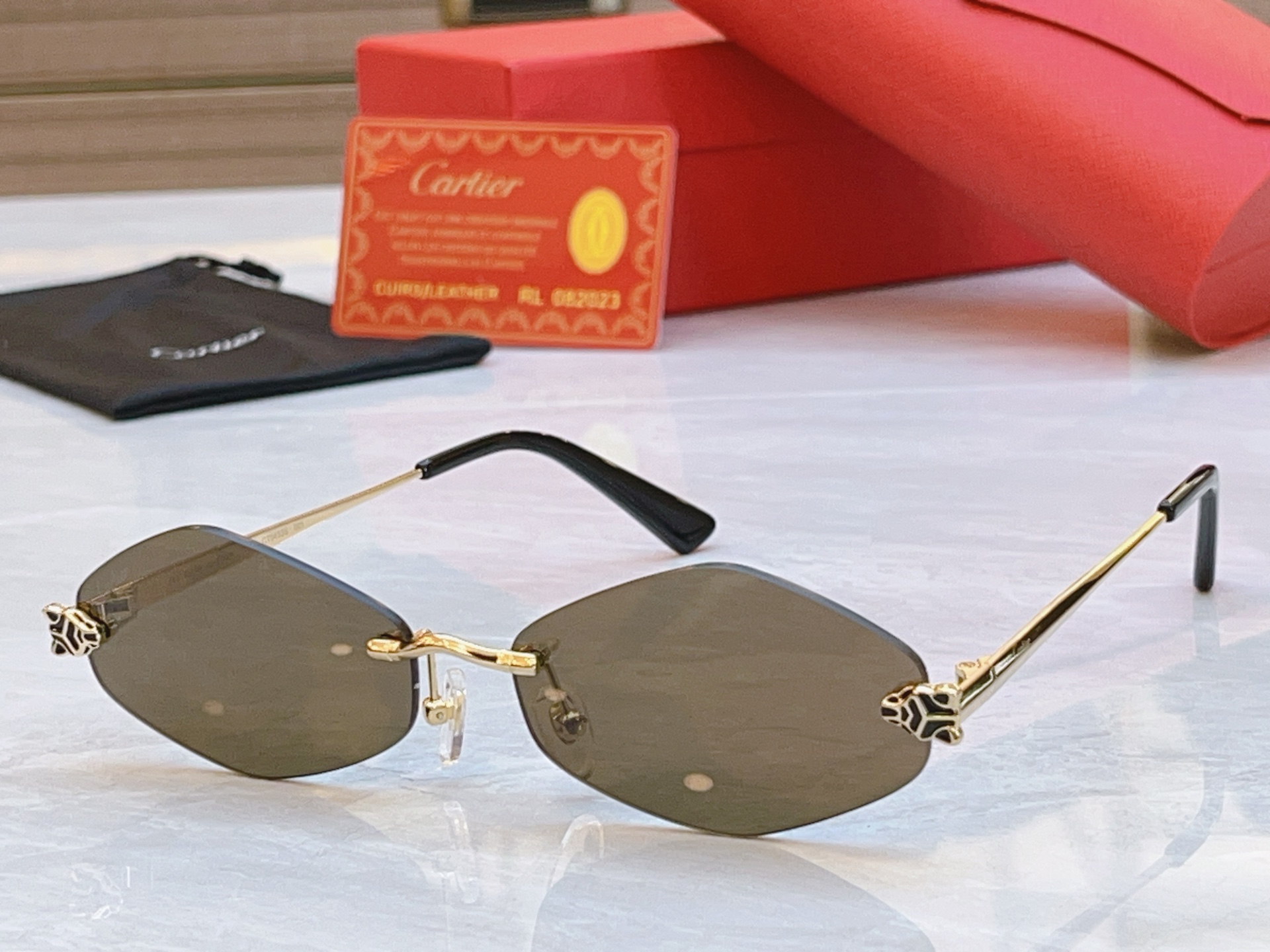 ，【CARTIE*】卡地*亚新款太阳镜，CT0433S，size: 52口20-140