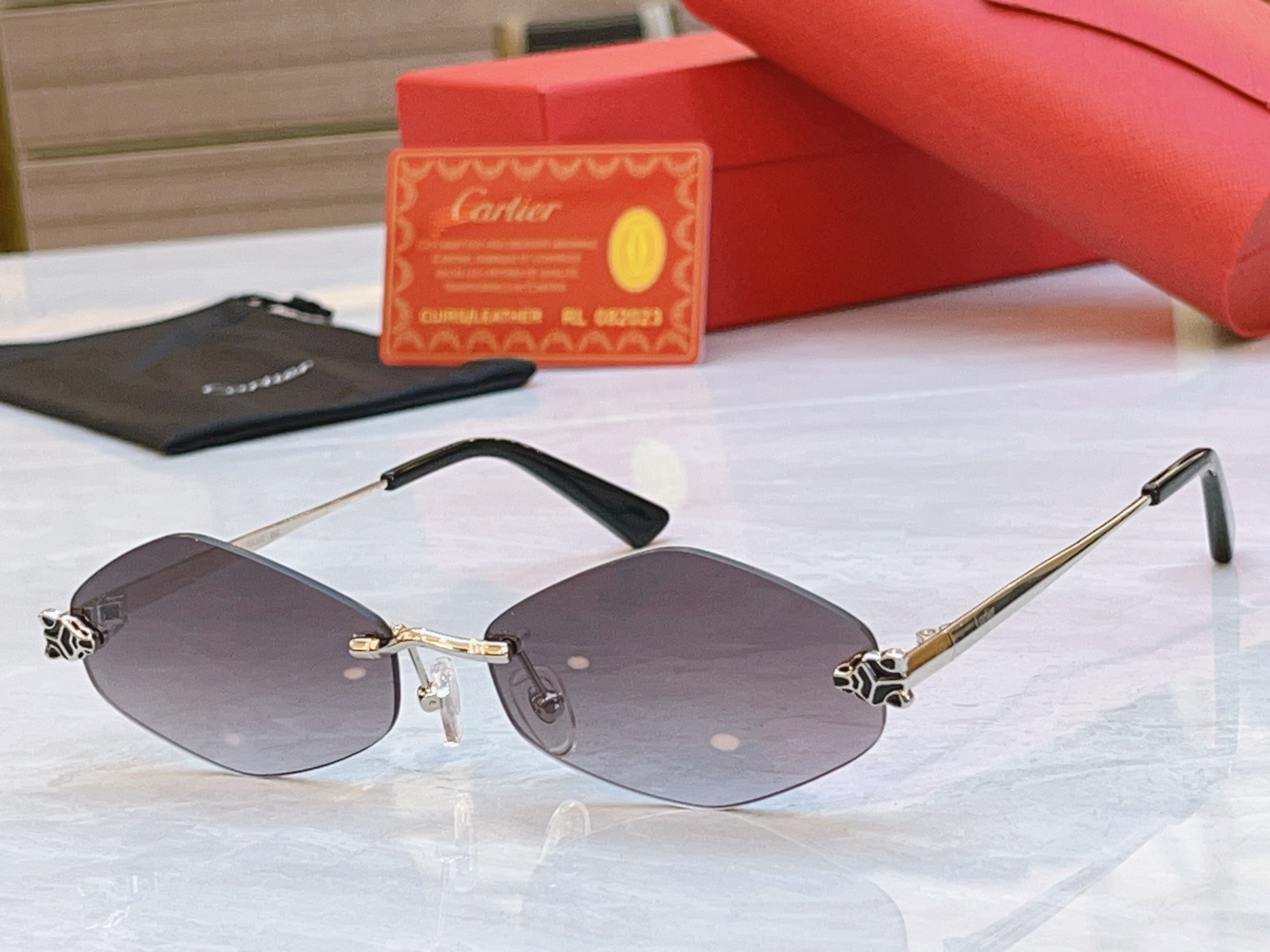 ，【CARTIE*】卡地*亚新款太阳镜，CT0433S，size: 52口20-140