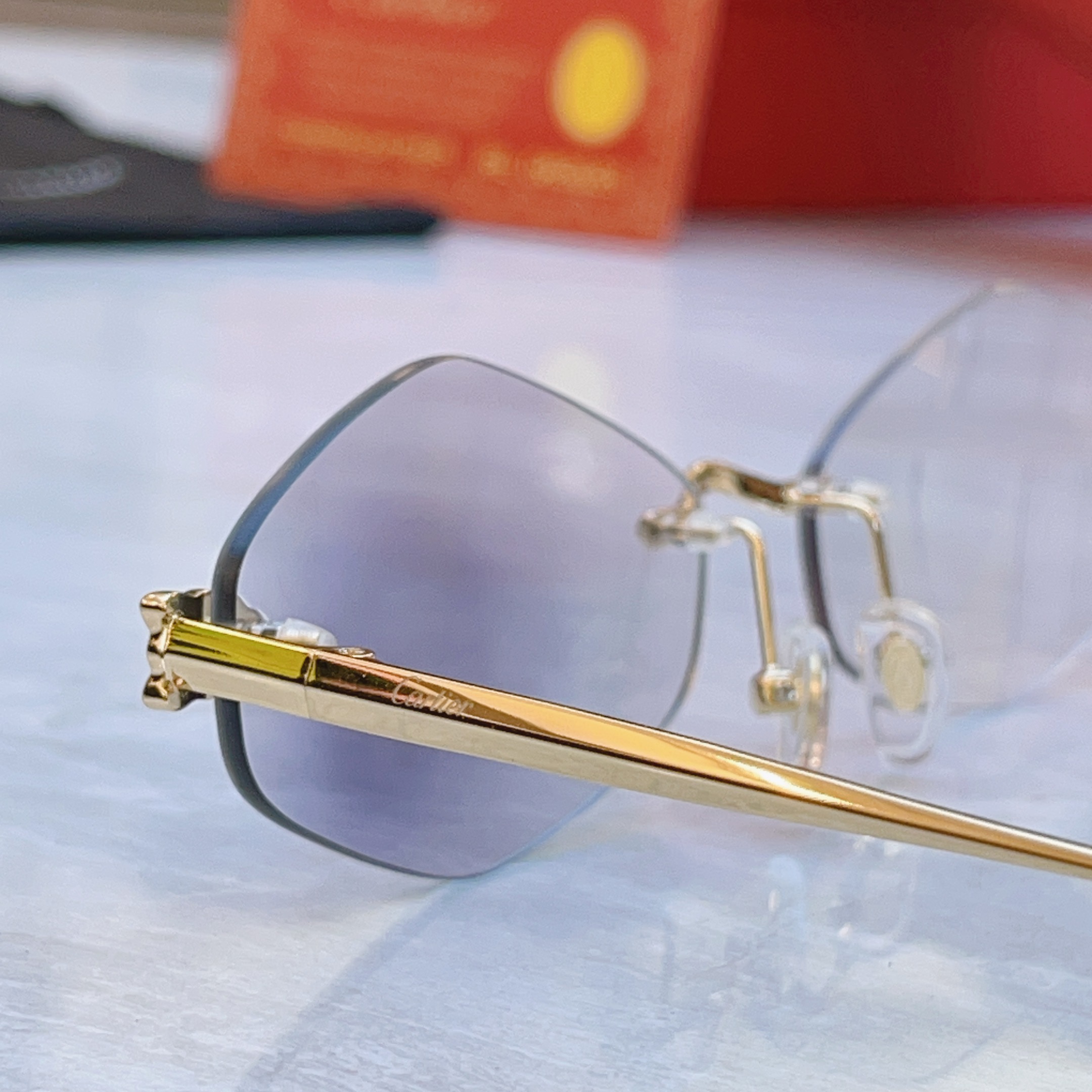 变色，【CARTIE*】卡地*亚新款太阳镜，CT0433S，size: 52口20-140