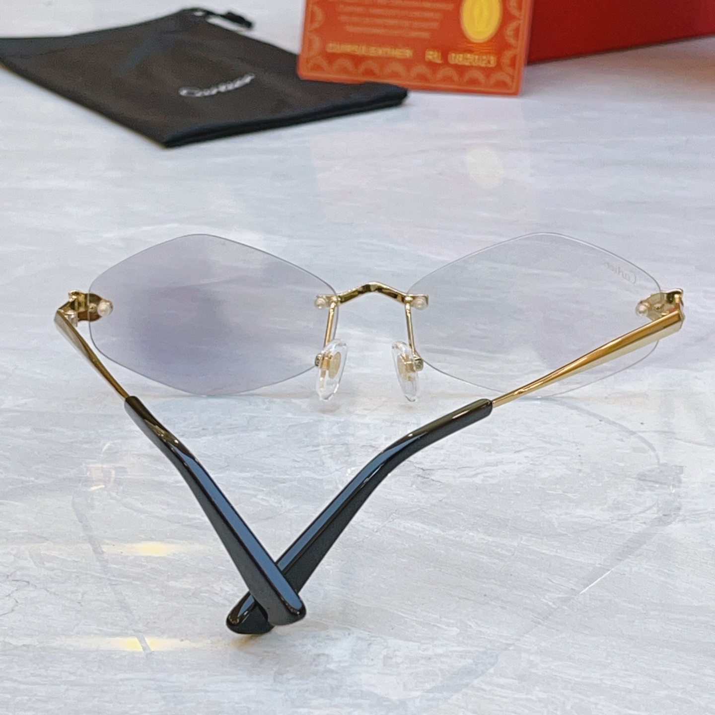 变色，【CARTIE*】卡地*亚新款太阳镜，CT0433S，size: 52口20-140