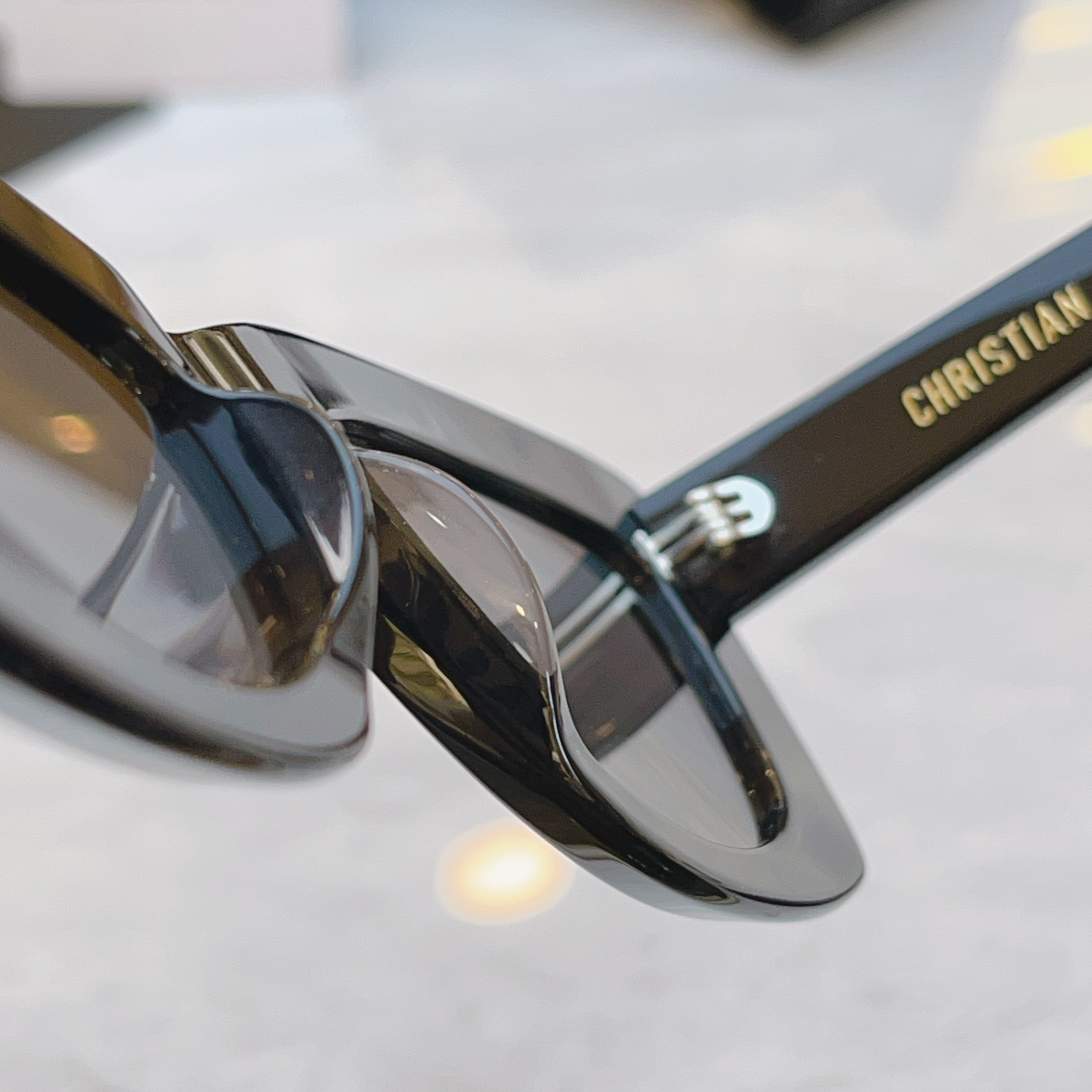 ，【DIO* 】迪*奥新款太阳镜，MODEL：CDMidnight B3F，SIZE：55口17-145