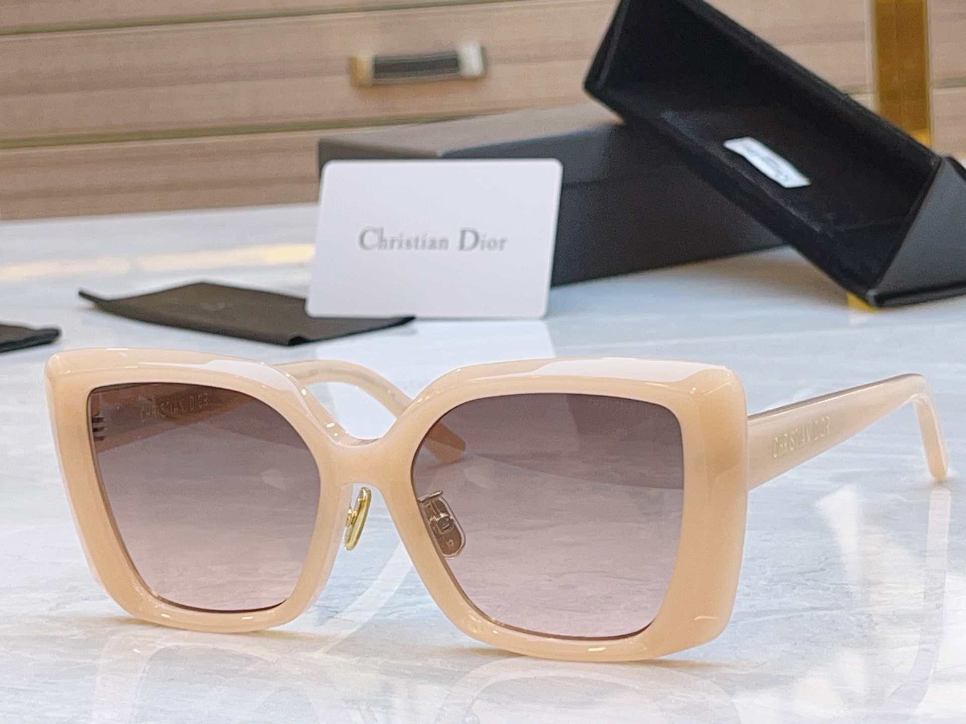 ，【DIO* 】迪*奥新款太阳镜，MODEL：CDMidnight S5F，SIZE：54口19-145