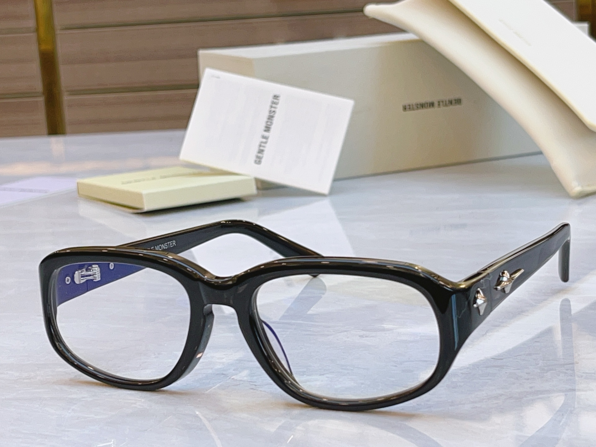 ，【GENTLE MONST*】GM新款太阳镜，MODEL：RNA，size：57口20-135