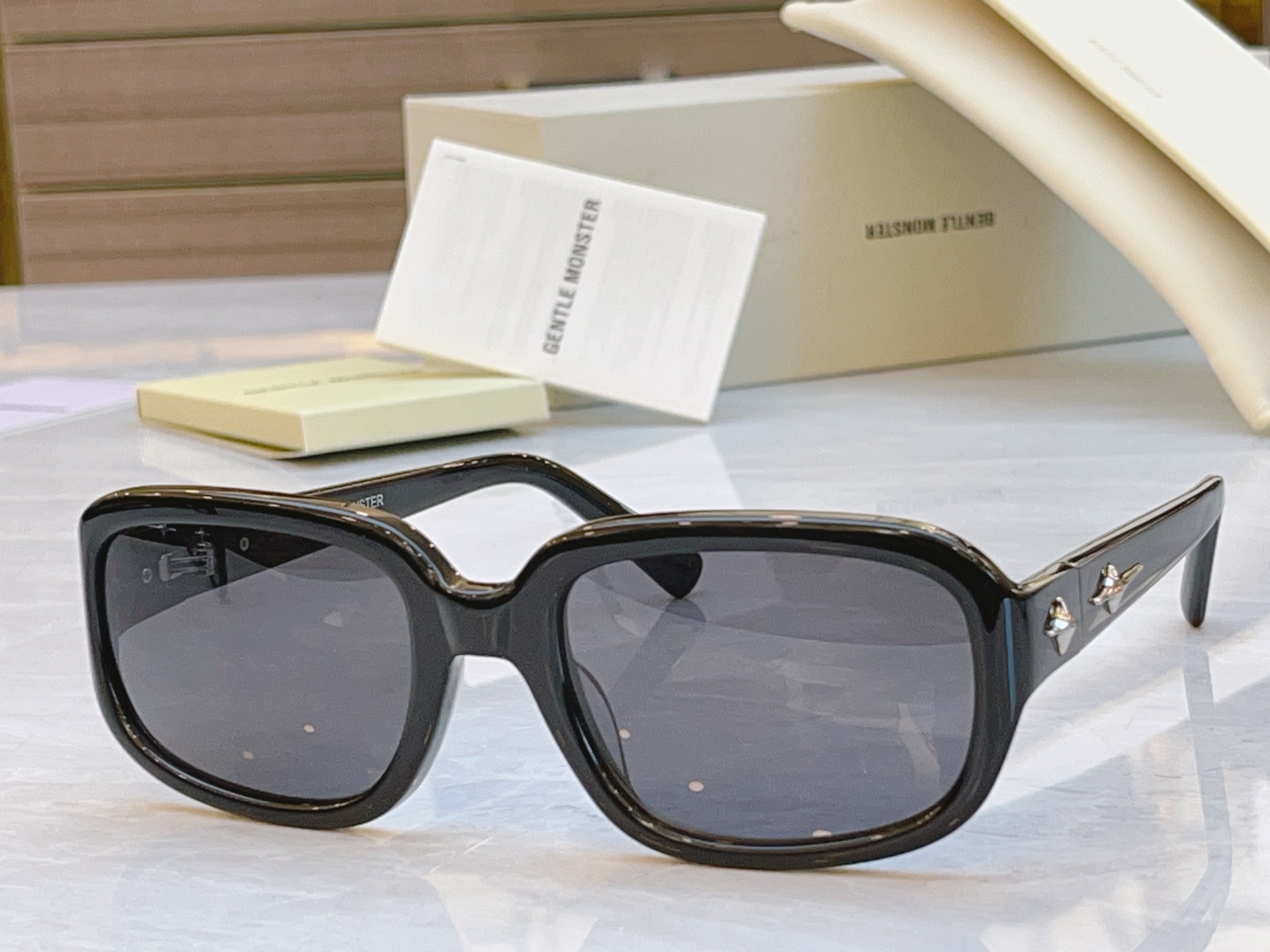 ，【GENTLE MONST*】GM新款太阳镜，MODEL：NOIZER，size：58口21-135