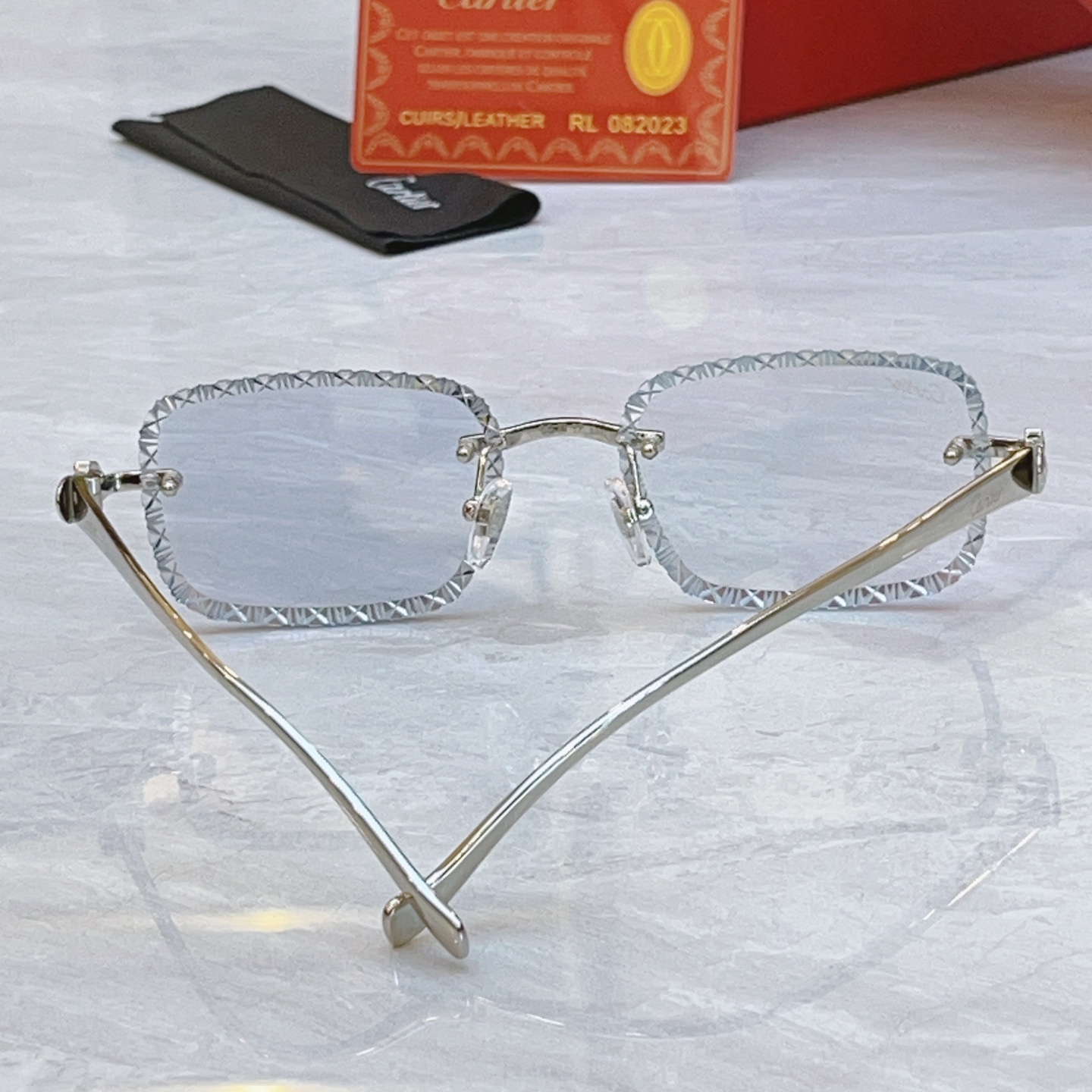 变色，【CARTIE*】卡地*亚新款太阳镜，CT06122W，size: 52口20-135