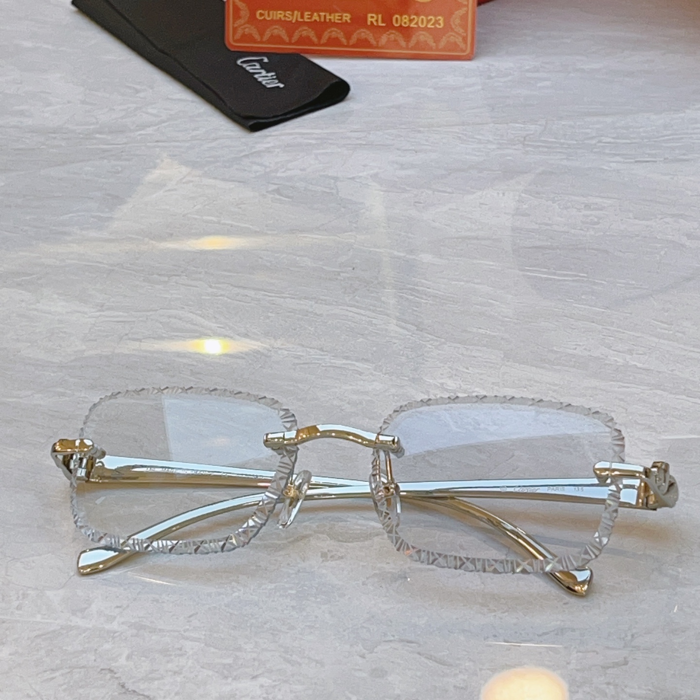 变色，【CARTIE*】卡地*亚新款太阳镜，CT06122W，size: 52口20-135