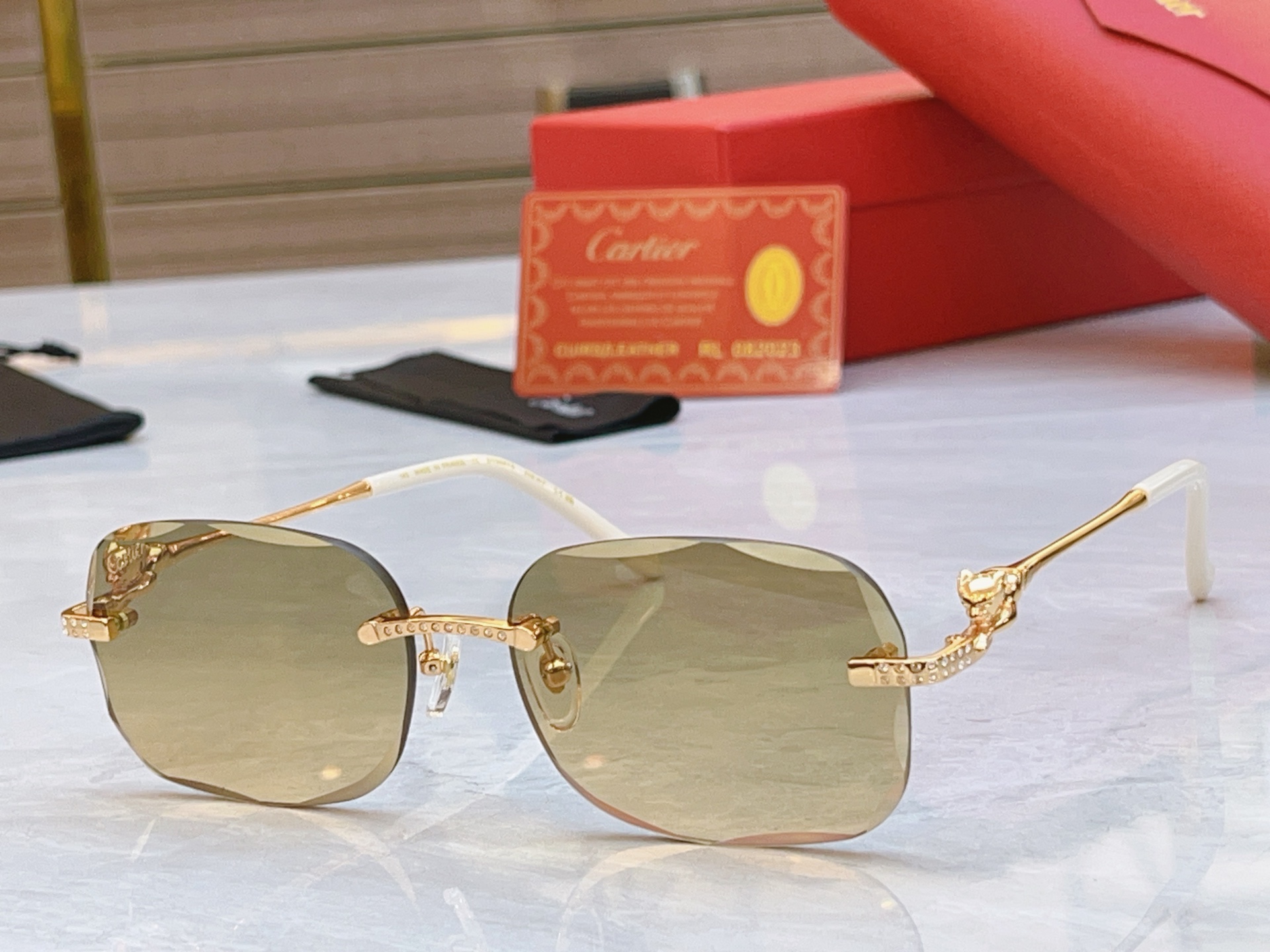 ，【CARTIE*】卡地*亚新款太阳镜，CT0687S，size: 57口17-145