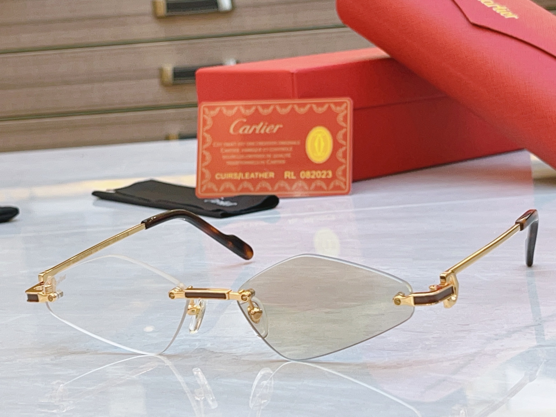 NO:374866,Color change P,【CARTIE*】Cartier*A new sunglasses, CT0659S, size: 56-door 17-143 glasses, sunglasses, glasses, cartier19860909变色P,【CARTIE*】卡地*亚新款太阳镜,CT0659S,size: 56口17-143眼镜墨镜太阳镜,眼镜,cartier,glasses
