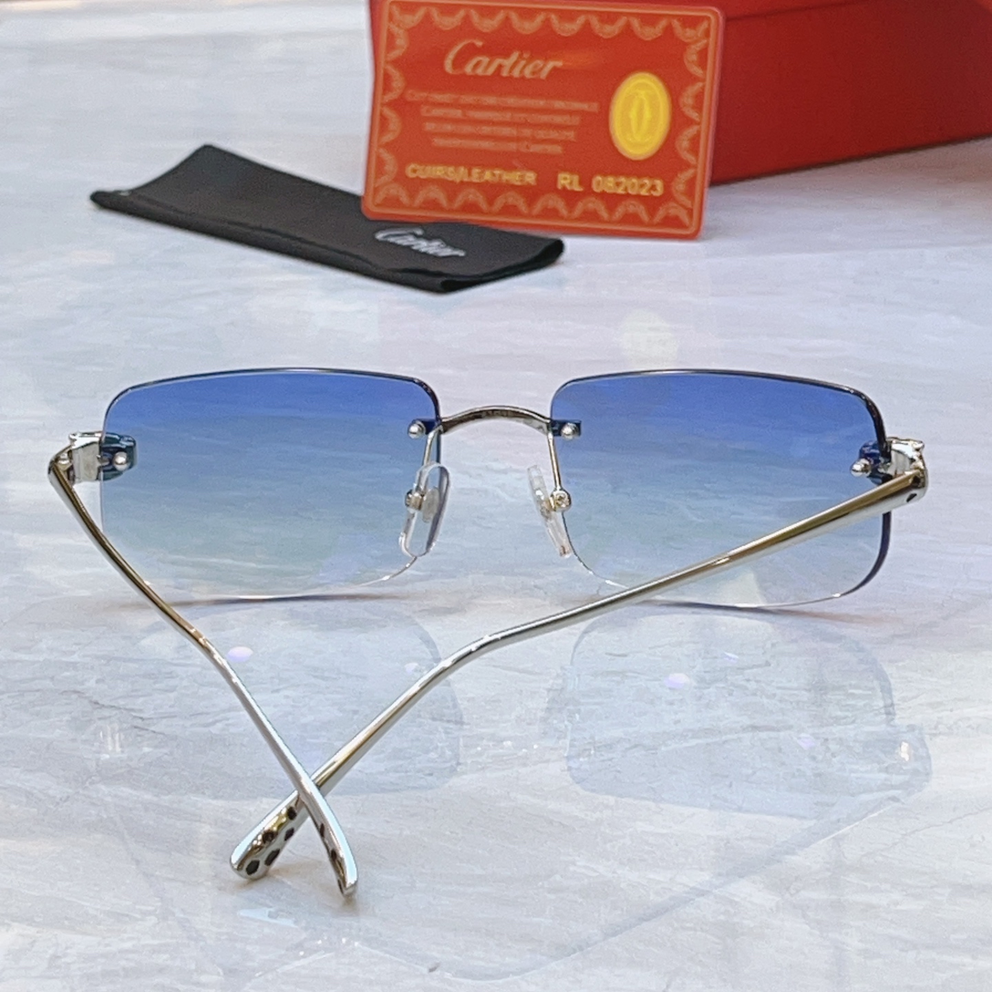 ，【CARTIE*】卡地*亚新款太阳镜，Mod:CT0495O，Size:57口18-140