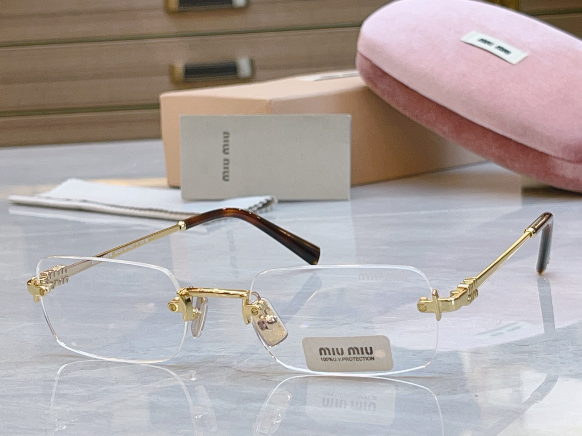 NO:374840,,【MIUMI*】Miao*Miao's new sunglasses, Mod:SMU B50S, SIZE: 53-mouth 20-145 glasses, sunglasses, glasses, miumiu19860909,【MIUMI*】缪*缪新款太阳镜,Mod:SMU B50S,SIZE:53口20-145眼镜墨镜太阳镜,眼镜,miumiu,glasses