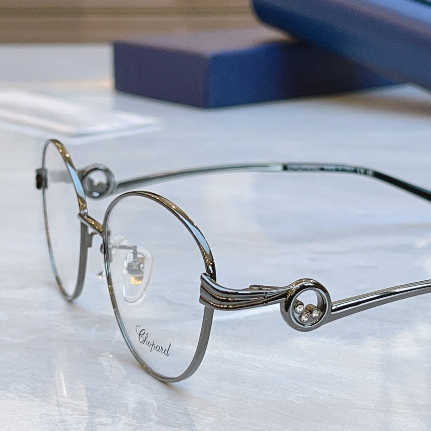 ，【ChoPar*】肖*邦新款太阳镜，MODEL：VCHA54J，SIZE：52口19-140