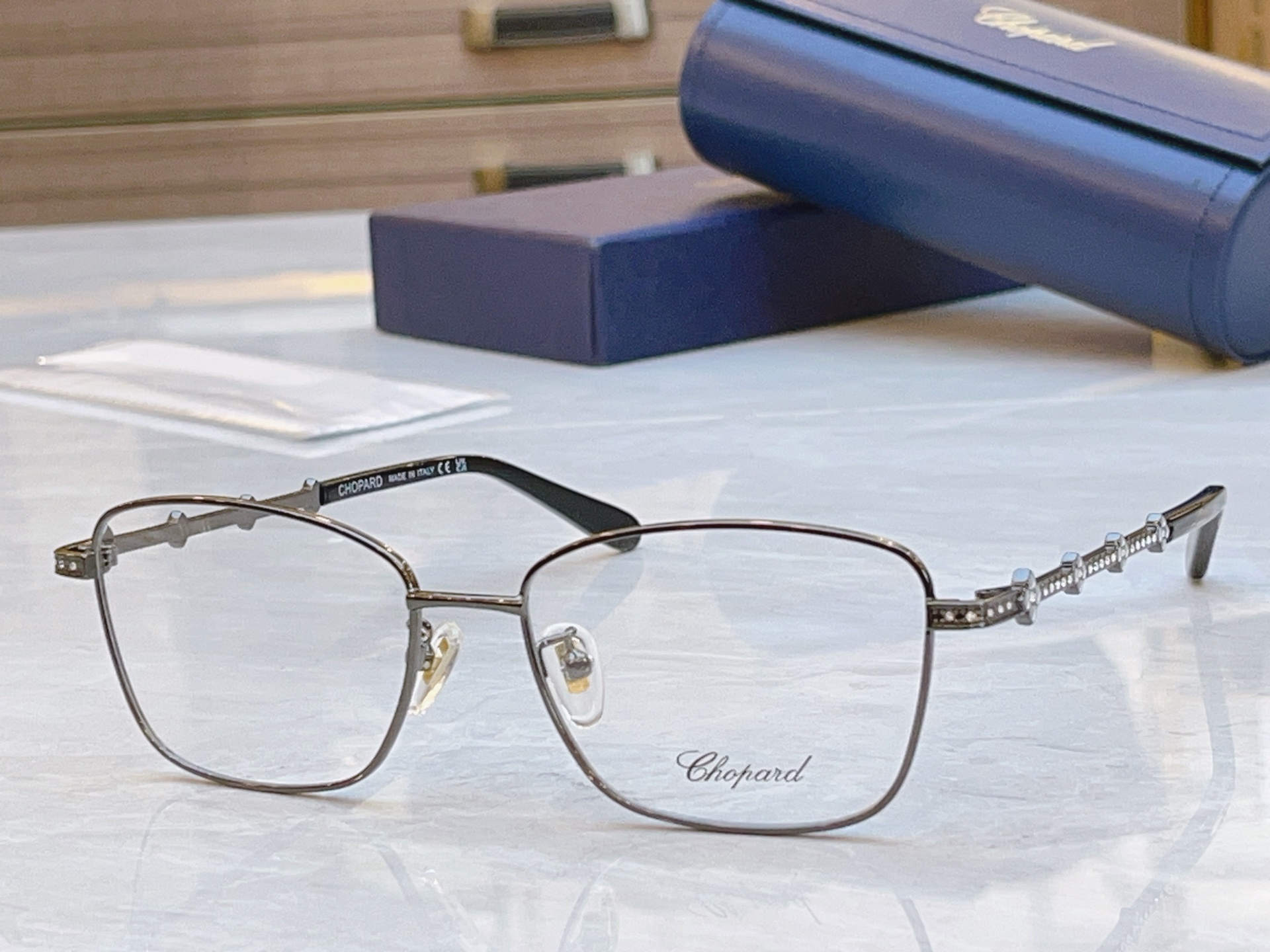 ，【ChoPar*】肖*邦新款太阳镜，MODEL：VCHG65S，SIZE：53口17-140