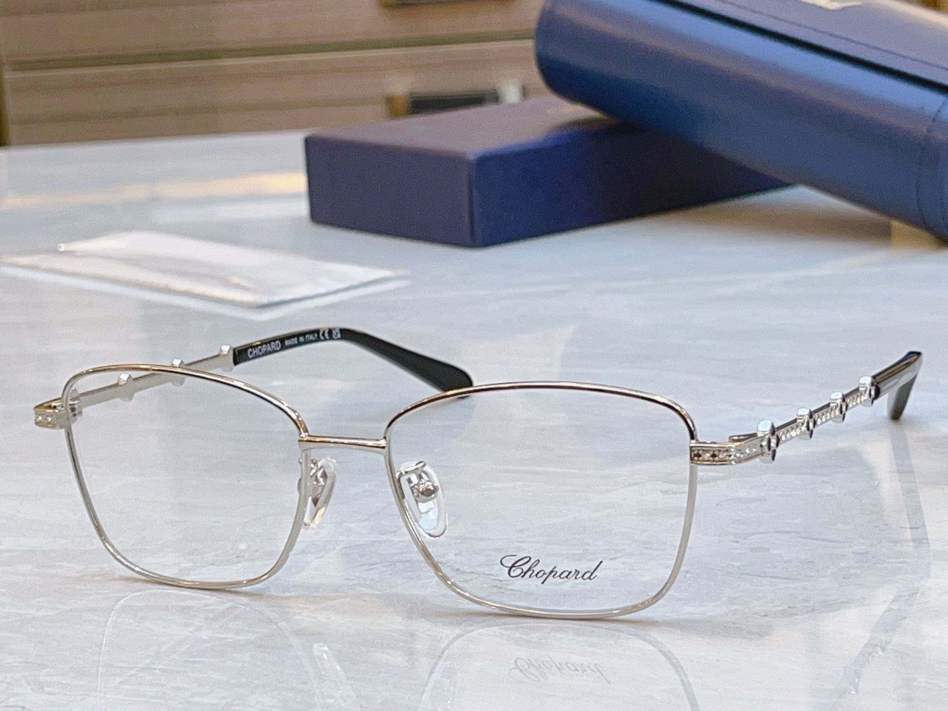 ，【ChoPar*】肖*邦新款太阳镜，MODEL：VCHG65S，SIZE：53口17-140