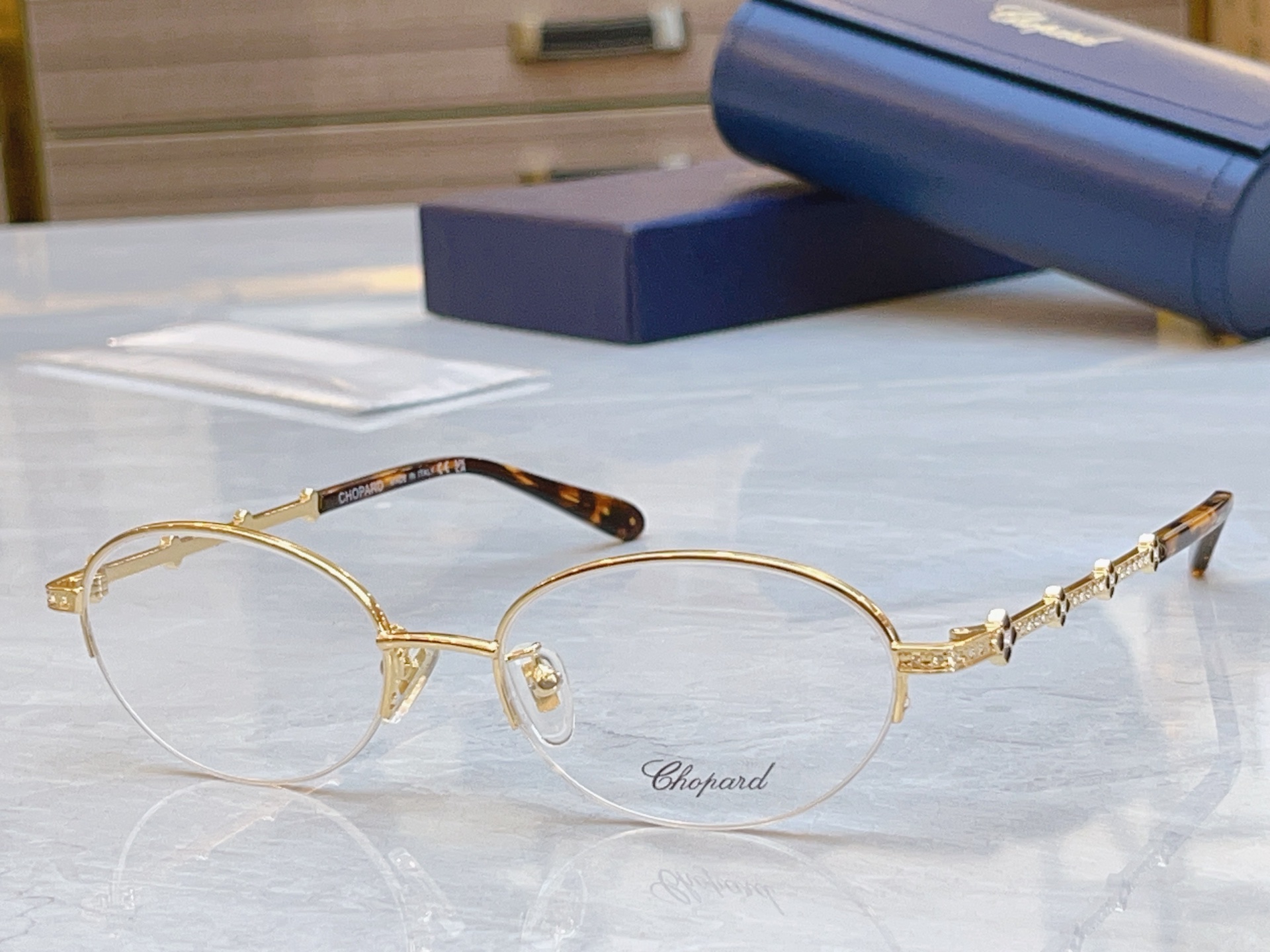 ，【ChoPar*】肖*邦新款太阳镜，MODEL：VCHA51J，SIZE：53口18-140