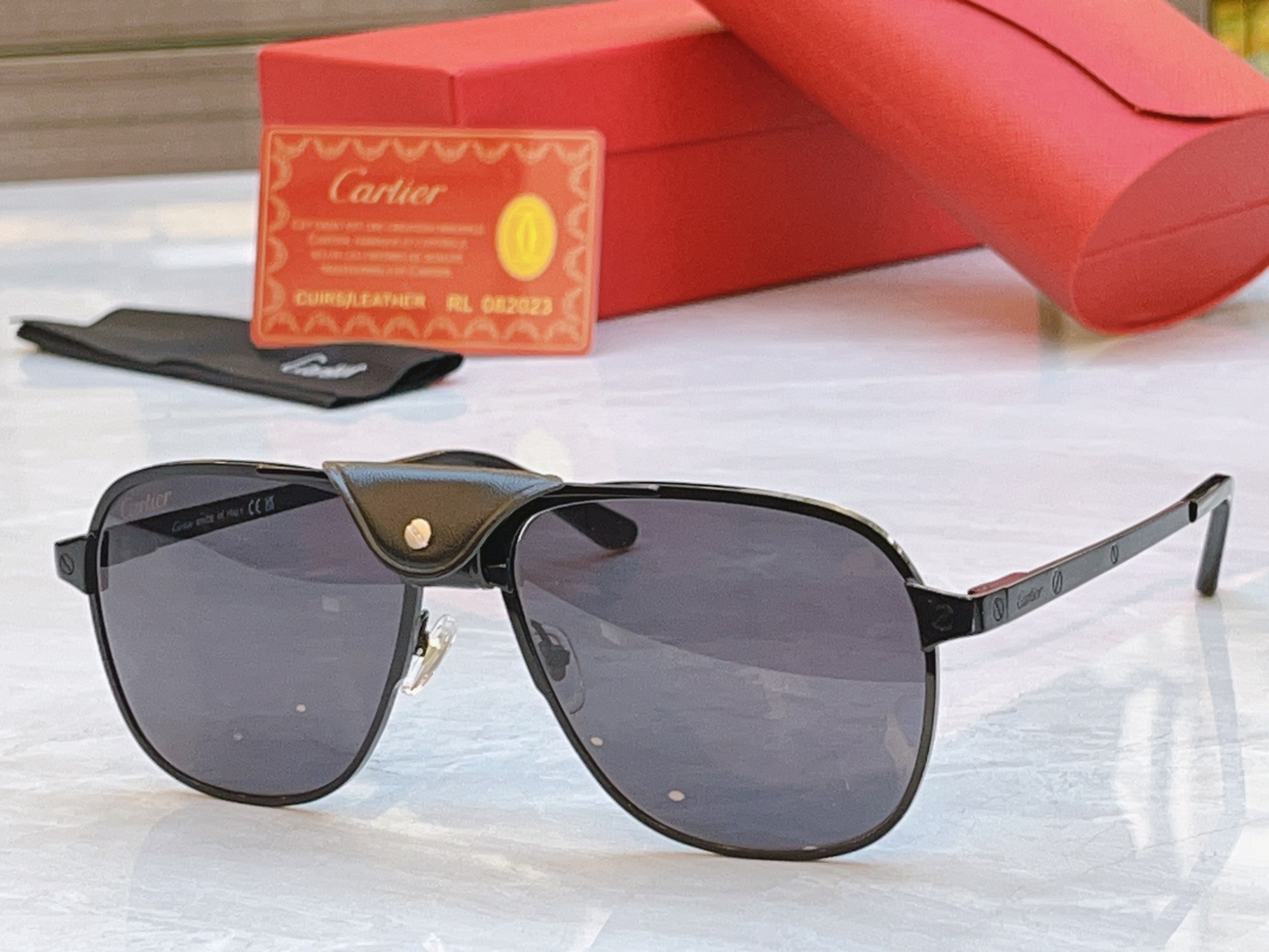 ，【CARTIE*】卡地*亚新款太阳镜，Mod:CT0165S，Size:58口16-145