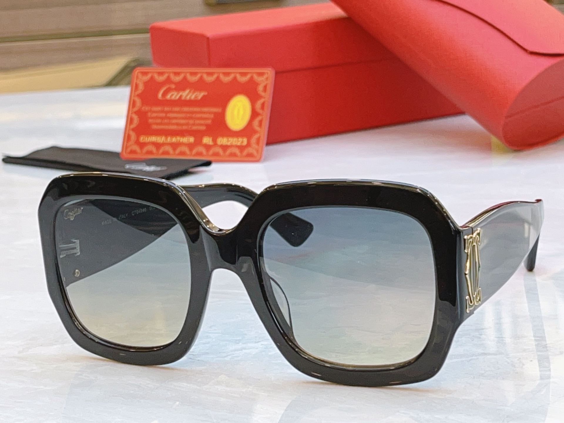 ，【CARTIE*】卡地*亚新款太阳镜，Mod:CT0434S，Size:55口23-140