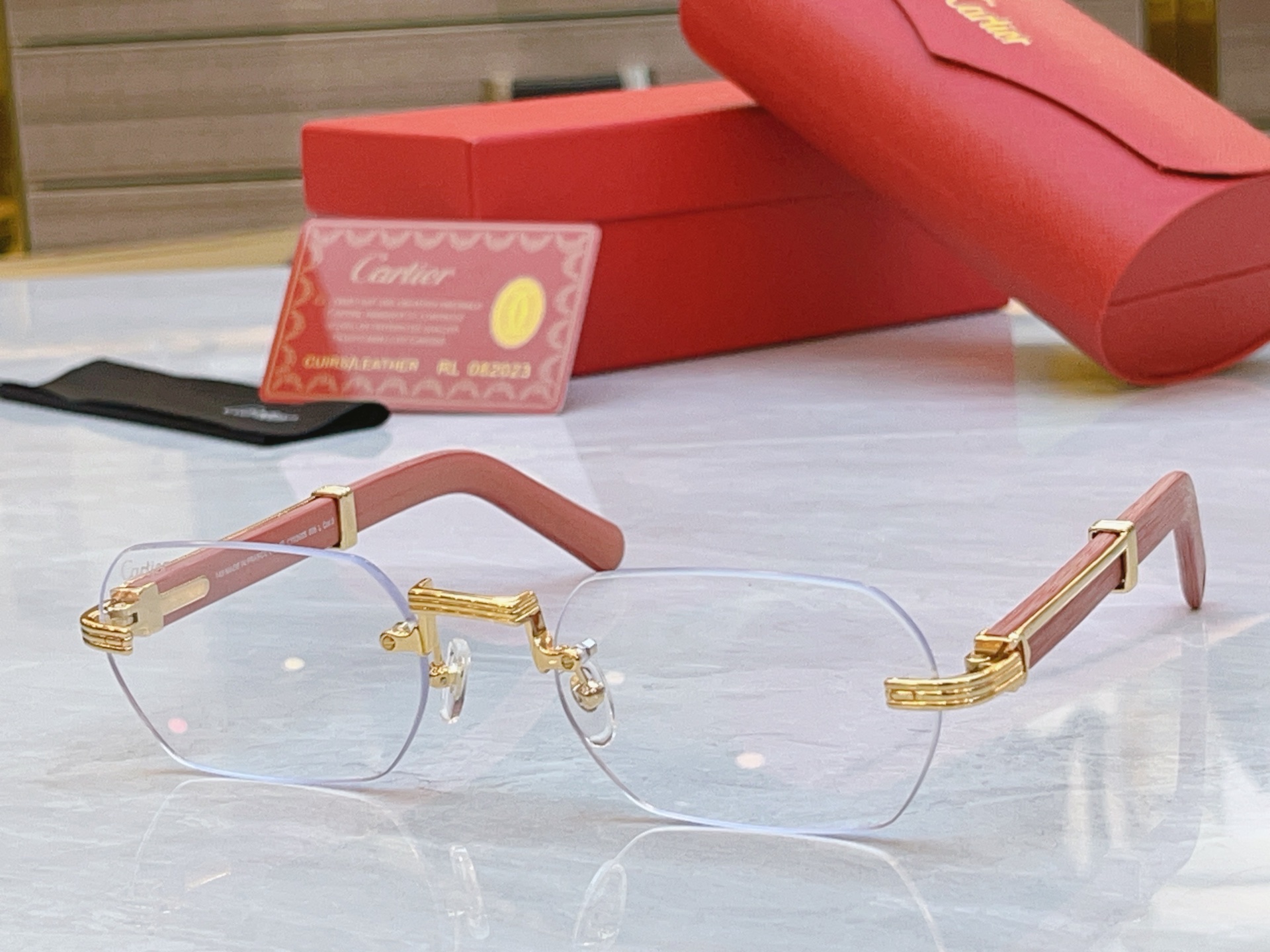 ，【CARTIE*】卡地*亚新款太阳镜，Mod:CT0362S，Size:55口23-145