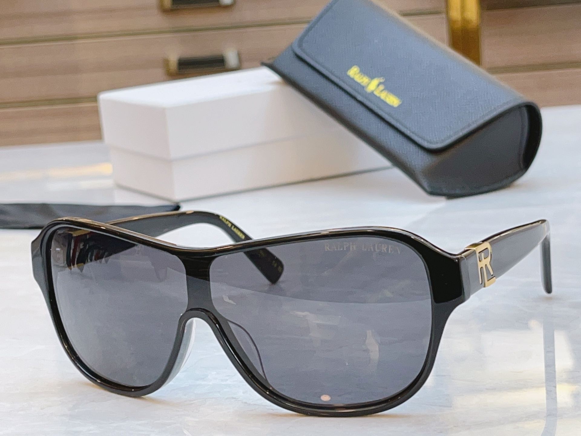 NO:376356,,【RAL RALPH LAURE*】Lavro* new sunglasses, MODELRL8214U, SIZE130 0-glasses sunglasses, glasses, loro piana19860909,【RAL RALPH LAURE*】拉夫劳*新款太阳镜, MODELRL8214U,SIZE130口0-眼镜墨镜太阳镜,眼镜,loro piana,glasses