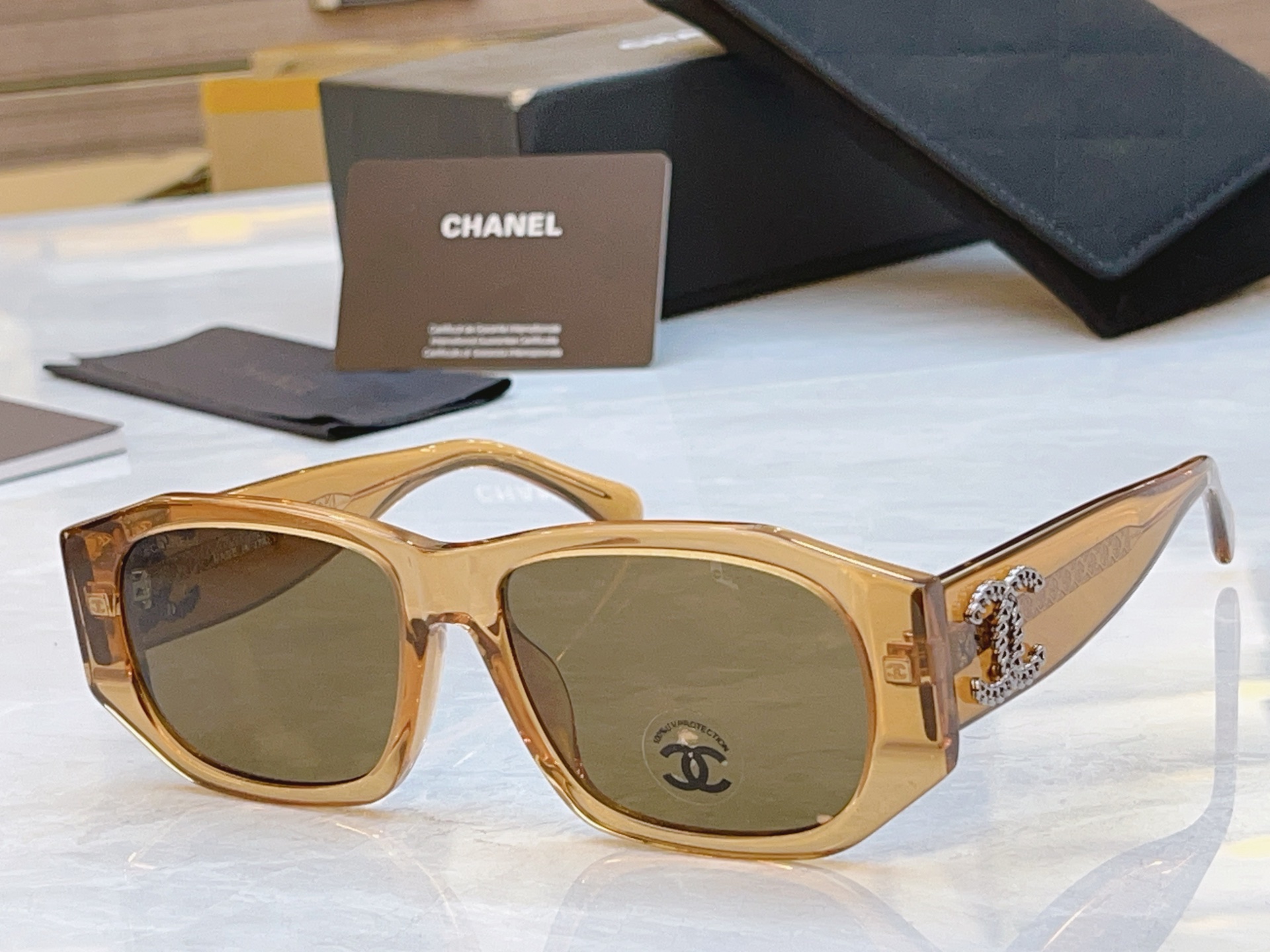 NO:376363,,【CHANE*】Chanel new sunglasses, MODELCH5554, SIZE55 18-145 glasses, sunglasses, sunglasses, glasses, chanel, chanel19860909,【CHANE*】香奈儿新款太阳镜,MODELCH5554,SIZE55口18-145眼镜墨镜太阳镜,眼镜,chanel,chanel,glasses