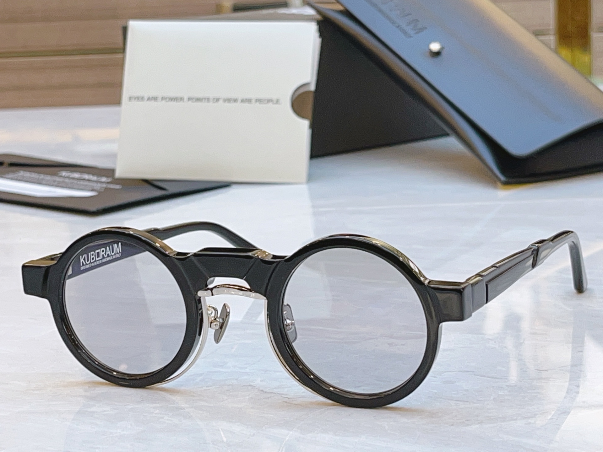 配送盒子，【KUB口RAU*】新款太阳镜，MODEL：Maske N3，SIZE:44口24-145
