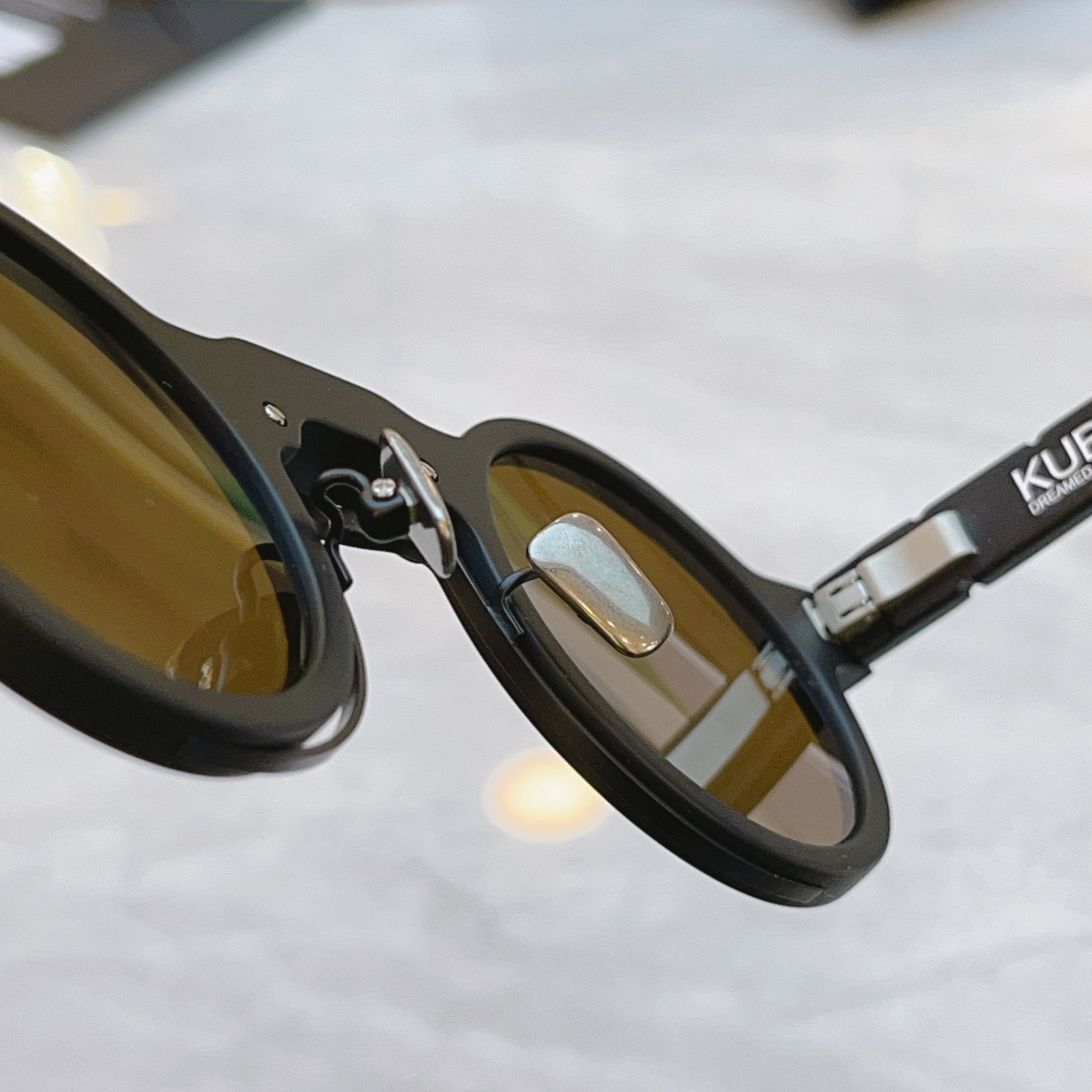 配送盒子，【KUB口RAU*】新款太阳镜，MODEL：Maske N3，SIZE:44口24-145