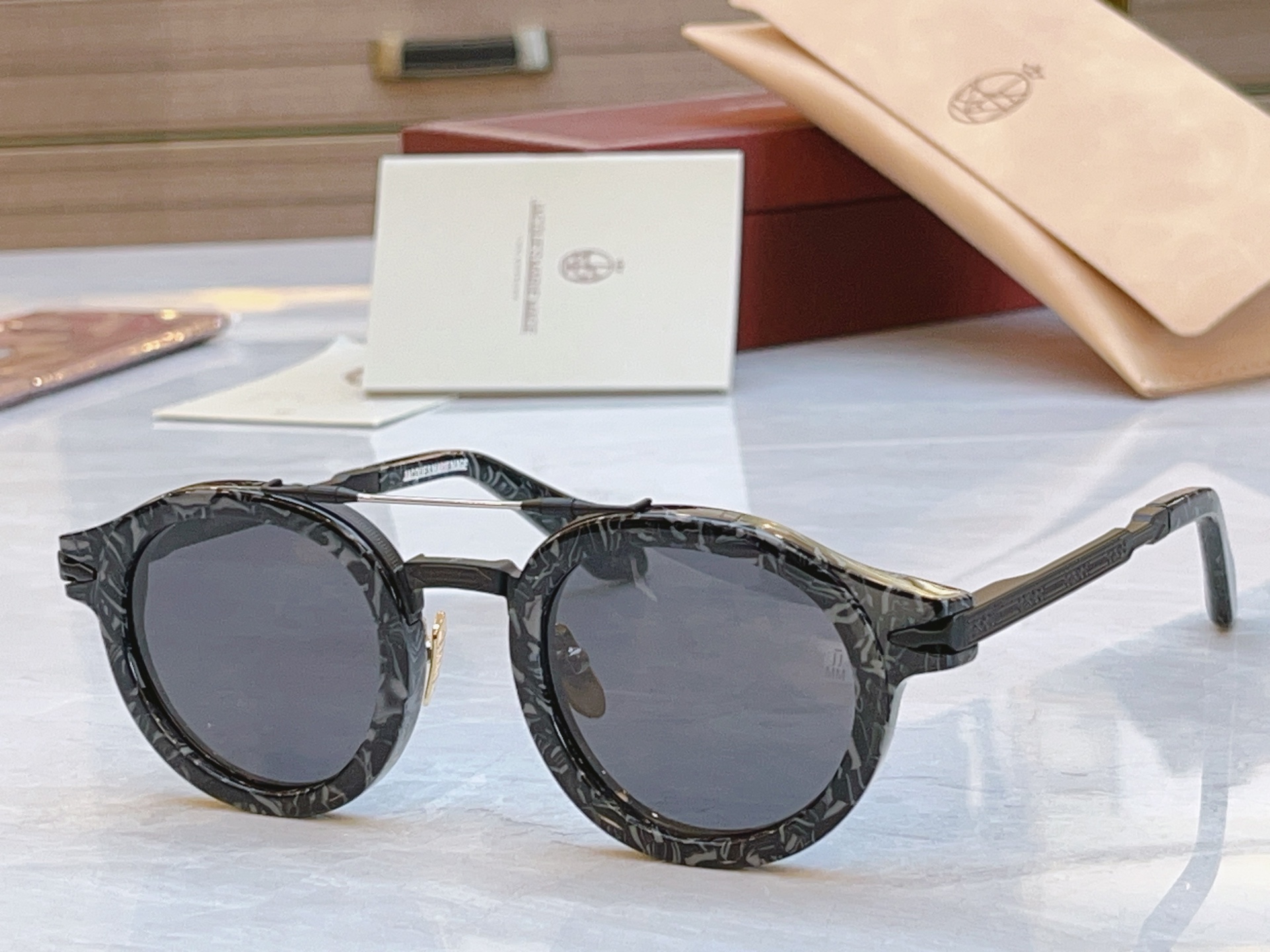 变色 配送盒子，【Jacques Marie Mag*】 JMM新款太阳镜，Model：Delage，S