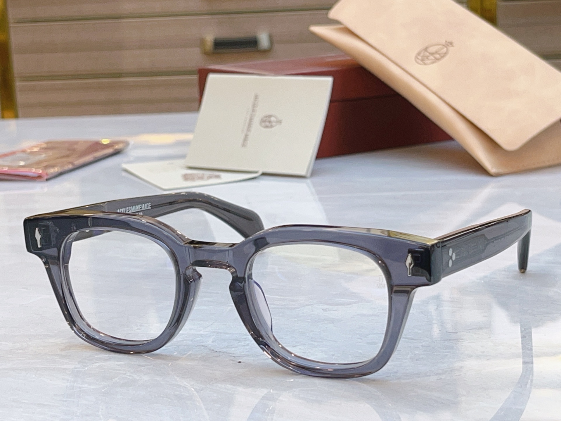 配送盒子，【Jacques Marie Mag*】 JMM新款太阳镜，Model：Julien，Size