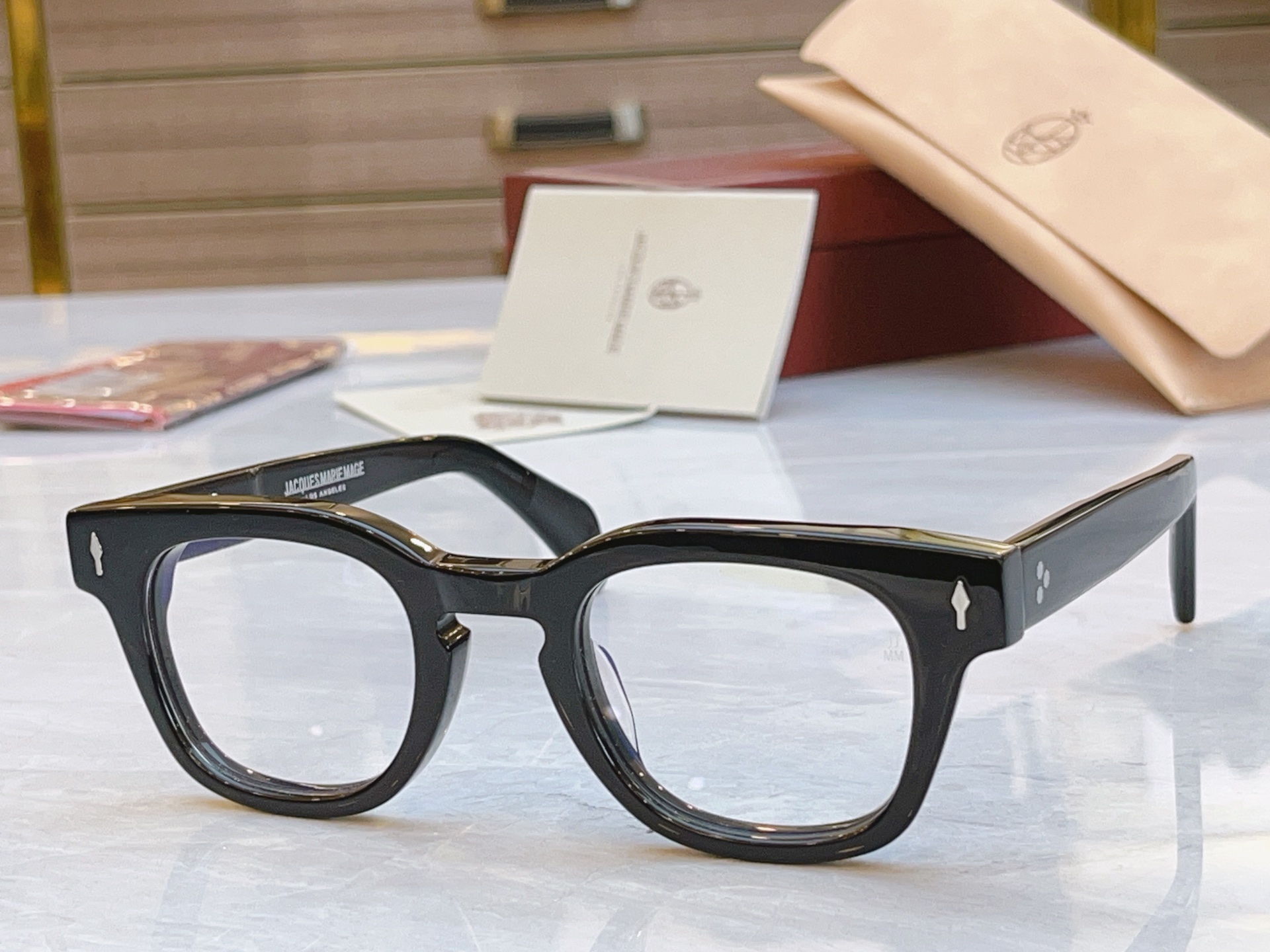 配送盒子，【Jacques Marie Mag*】 JMM新款太阳镜，Model：Julien，Size