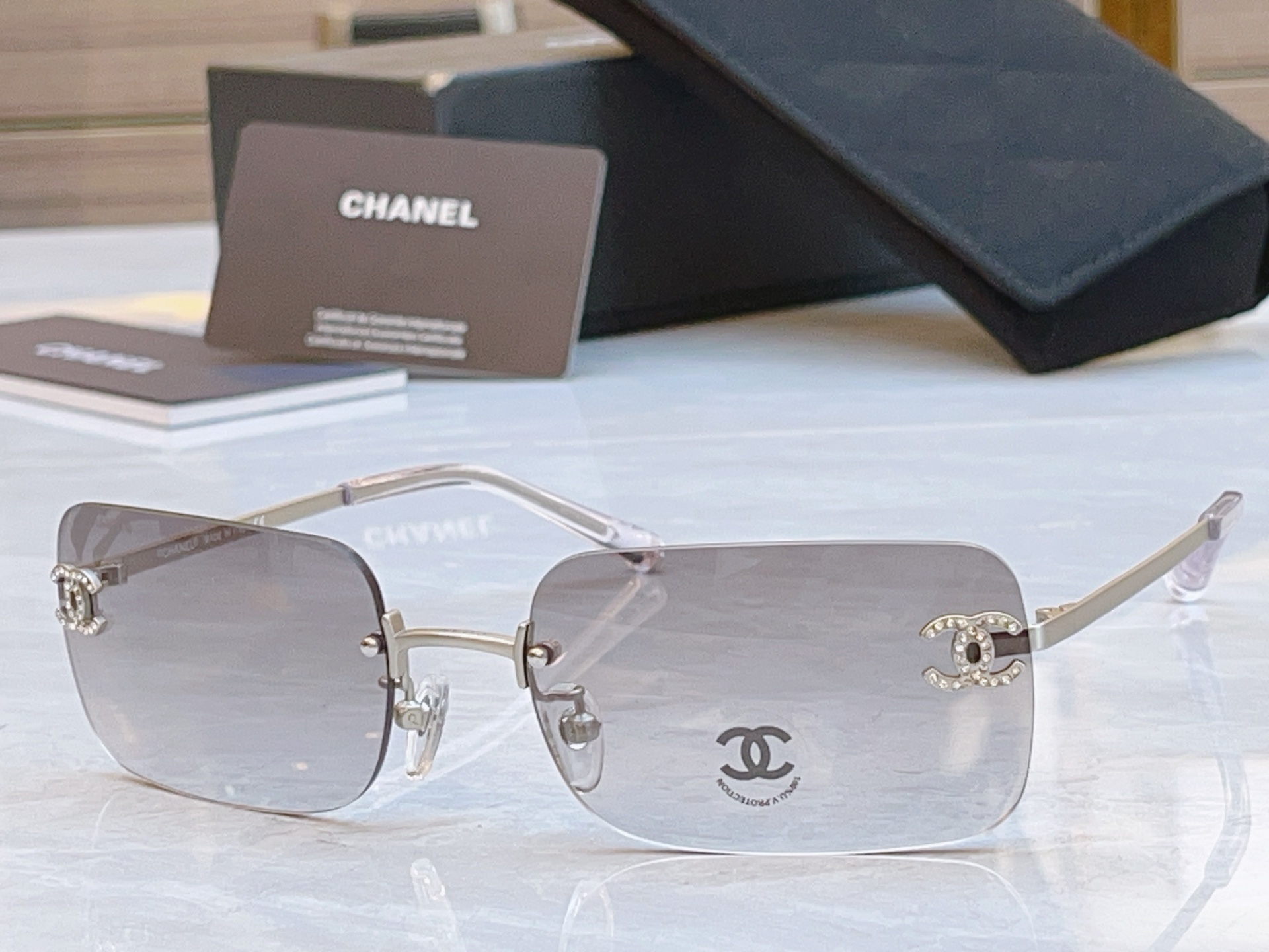 ，【CHANE*】香奈儿新款太阳镜🕶️🕶️，MODEL：CH4017-D，SIZE：62口17-120