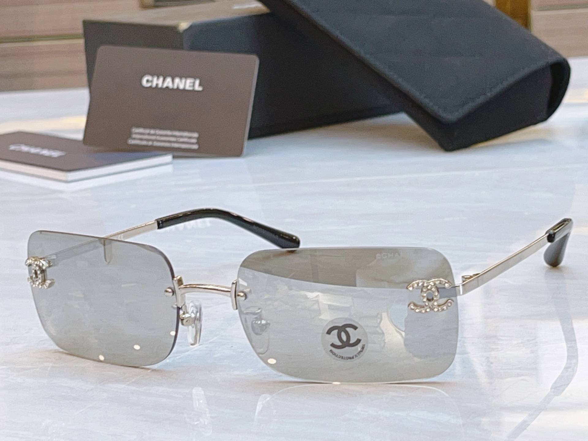 ，【CHANE*】香奈儿新款太阳镜🕶️🕶️，MODEL：CH4017-D，SIZE：62口17-120