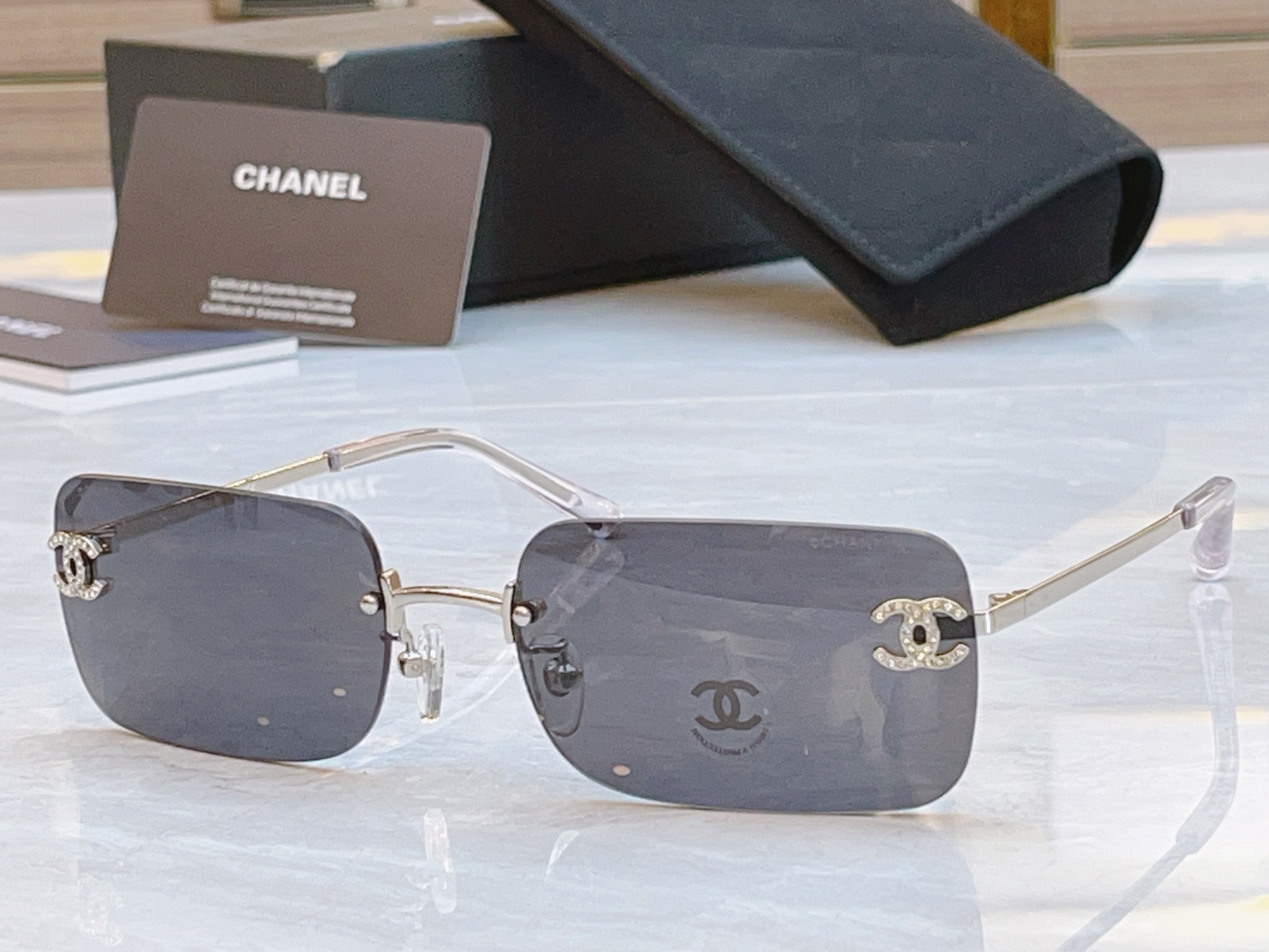 ，【CHANE*】香奈儿新款太阳镜🕶️🕶️，MODEL：CH4017-D，SIZE：62口17-120