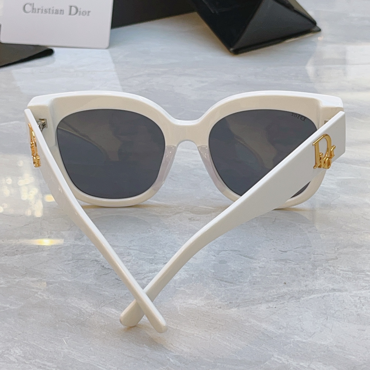 ，【DIO* 】迪*奥新款太阳镜，MODEL：DSGTA12UCR，SIZE：54口20-142