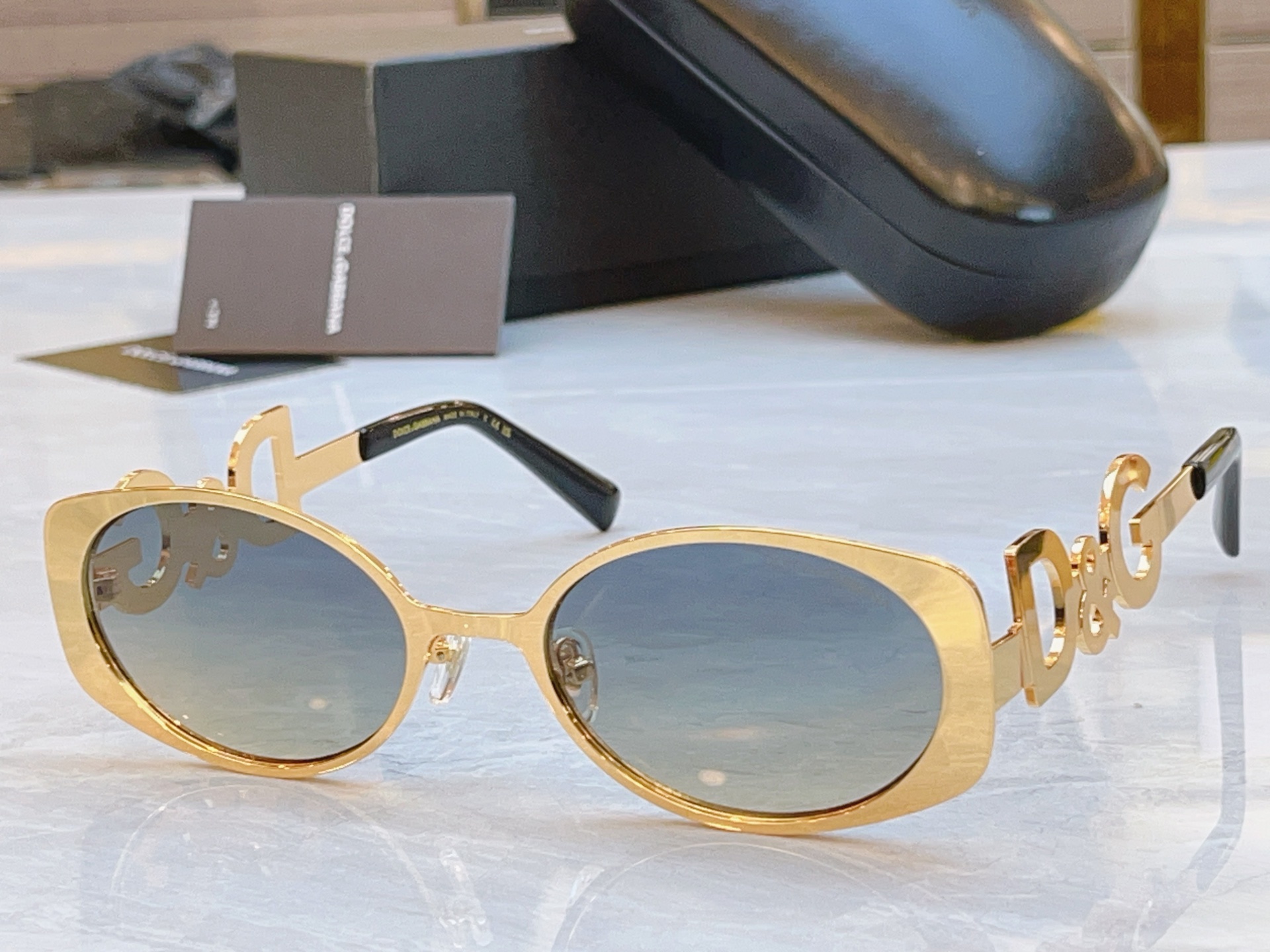 ，【DOLCE & GABBAN*】D*G新款太阳镜，MODEL：DG1620，SIZE：56口20-1