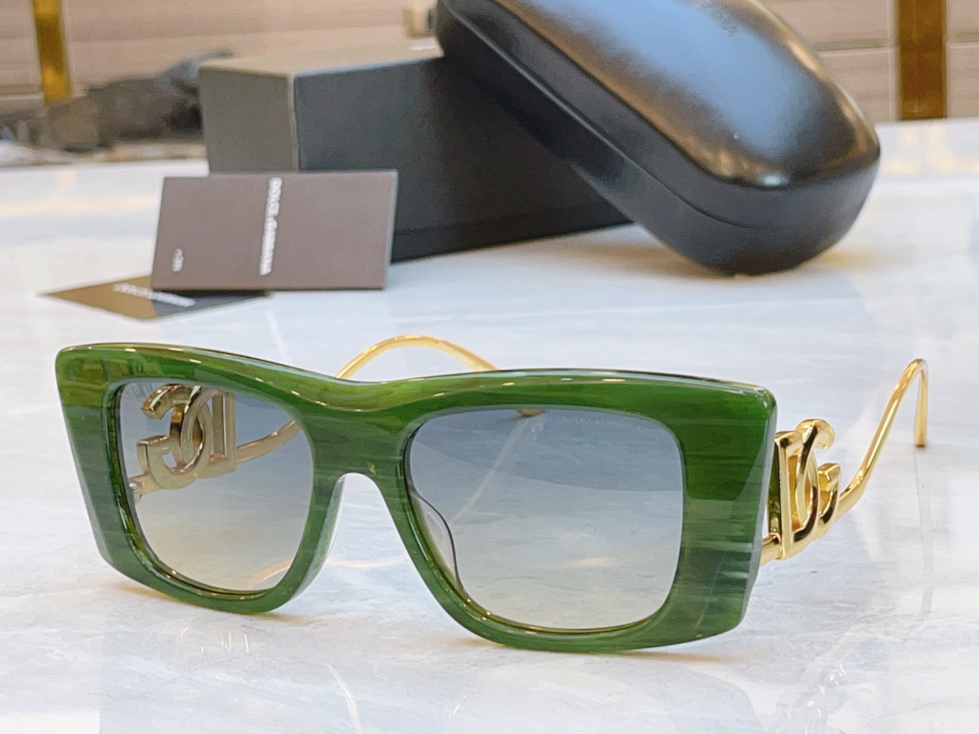 ，【DOLCE & GABBAN*】D*G新款太阳镜，MODEL：DG4510，SIZE：53口17-1