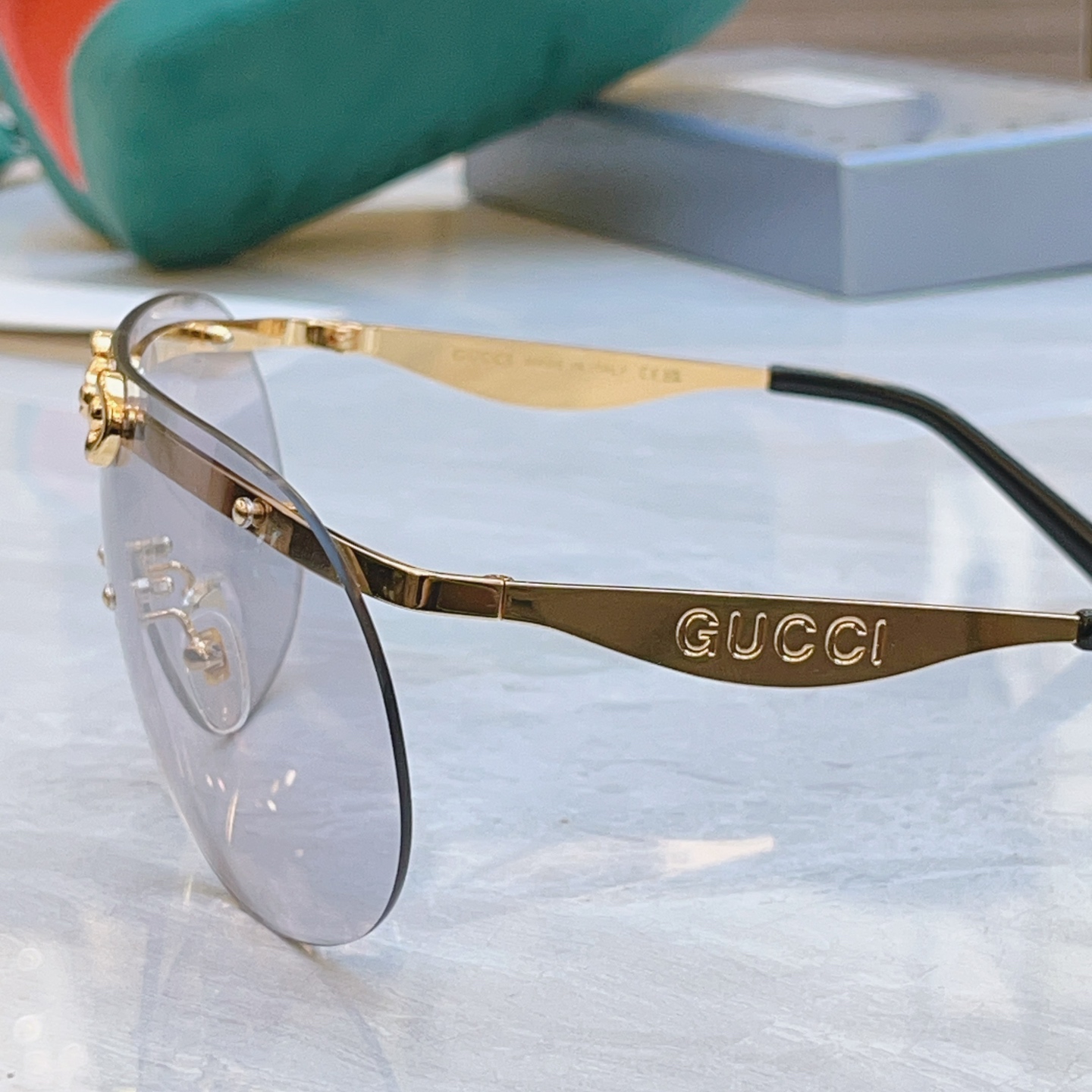 ，【GUCC*】古*驰新款太阳镜，MODEL：GG1656S ，SIZE：146口0-122